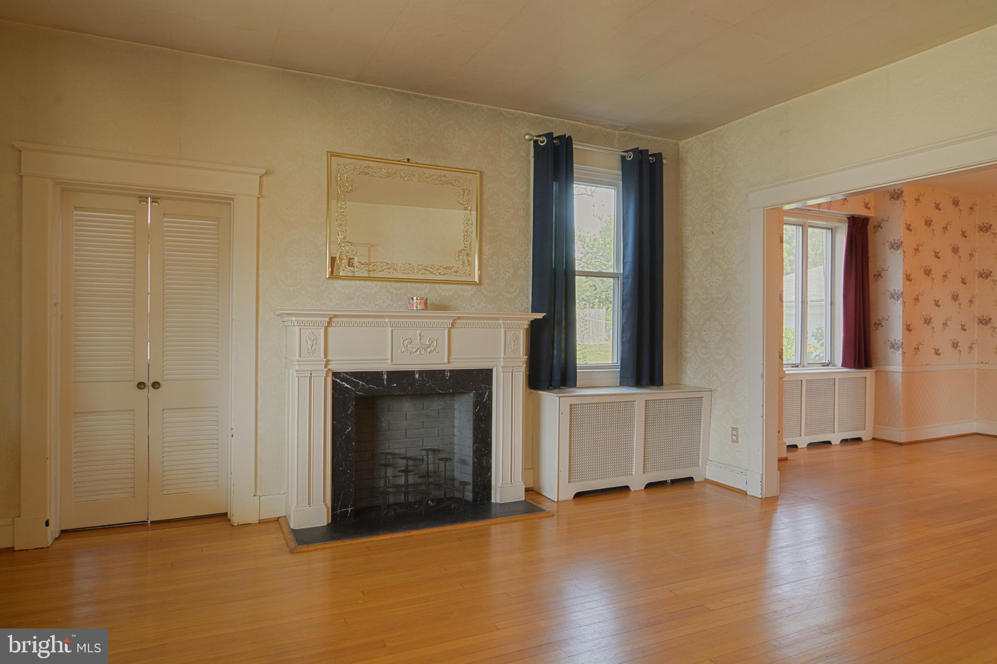 PARKVILLE - Residential