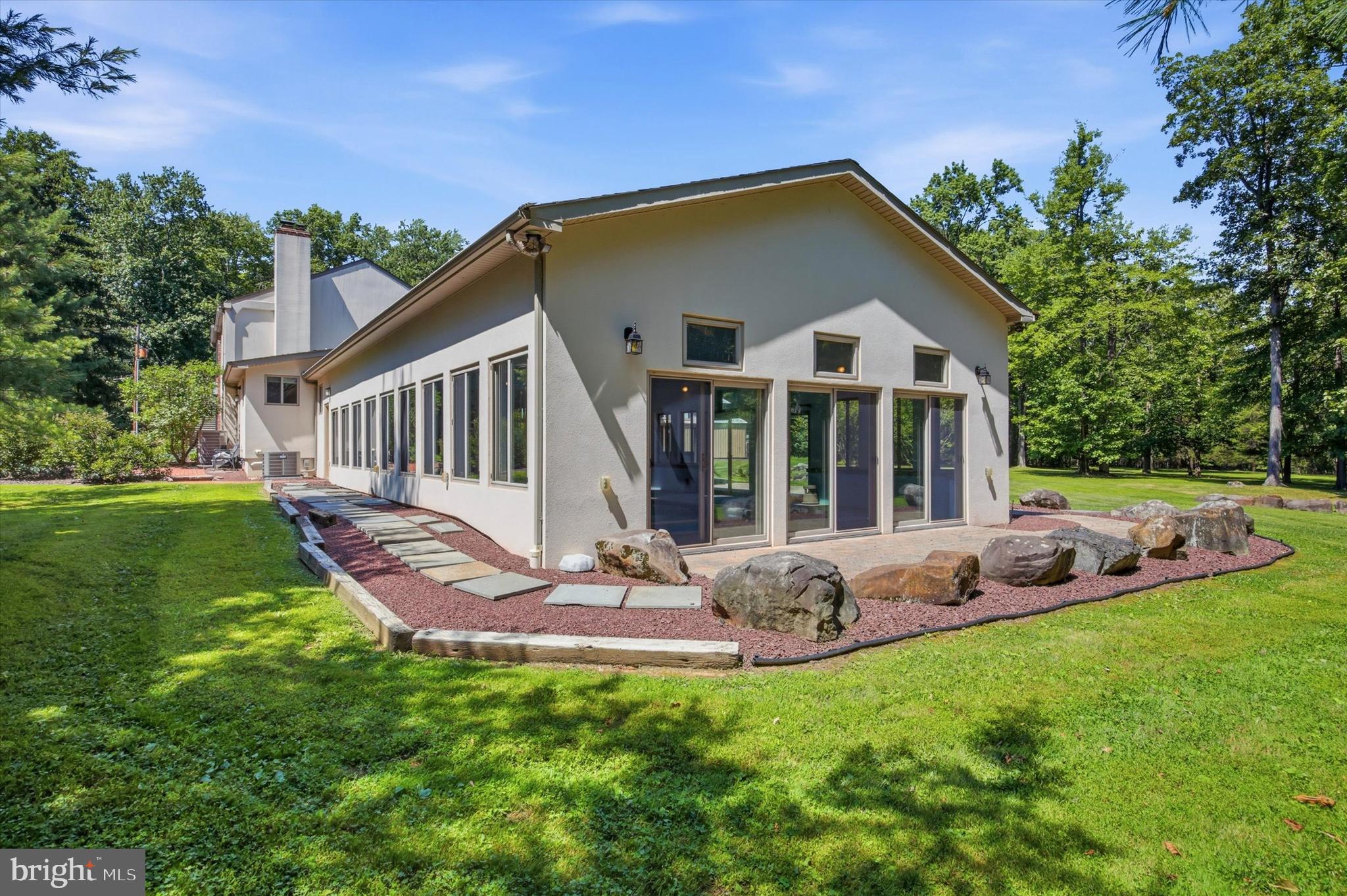 NON AVAILABLE - Residential