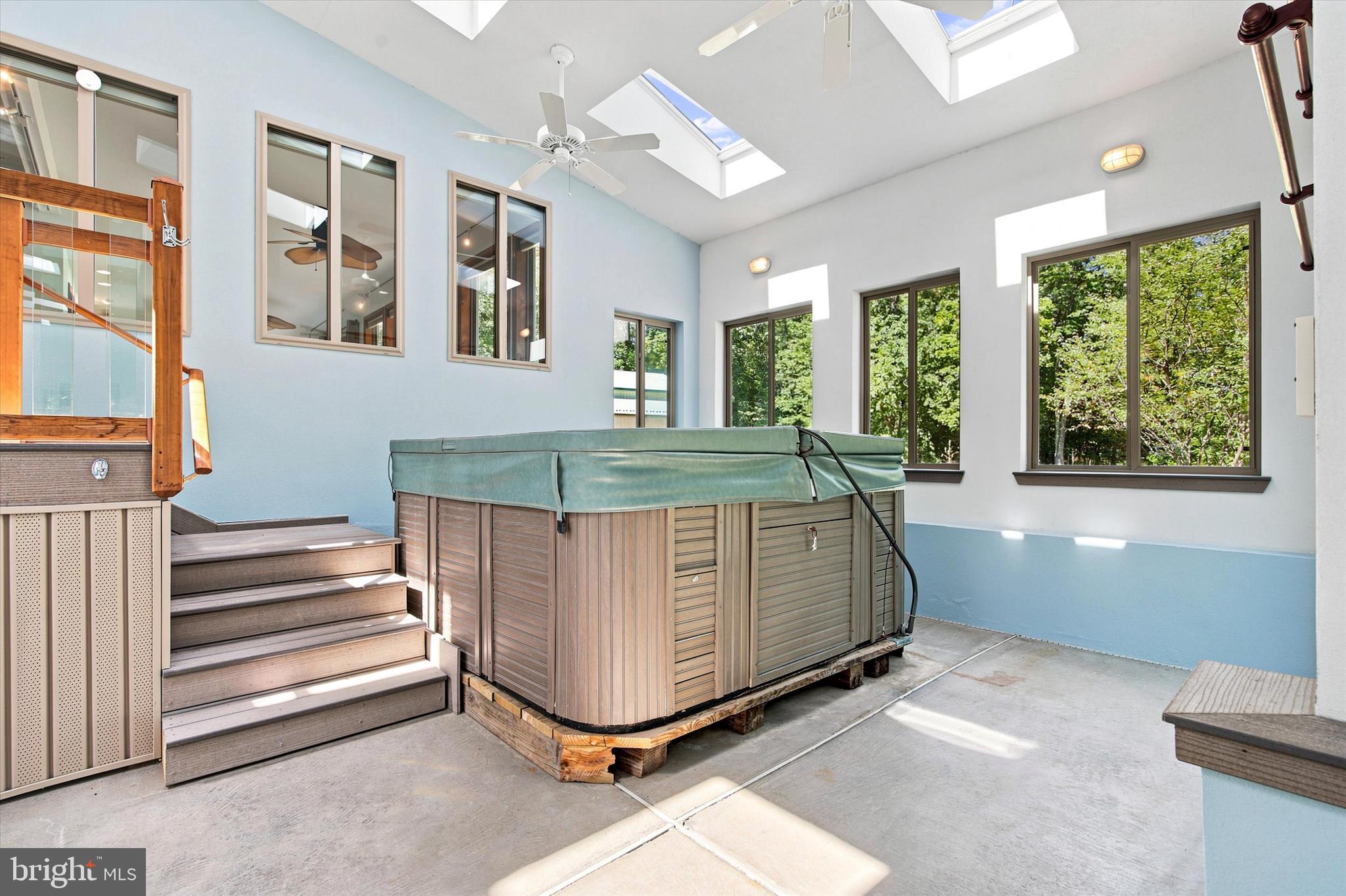 NON AVAILABLE - Residential