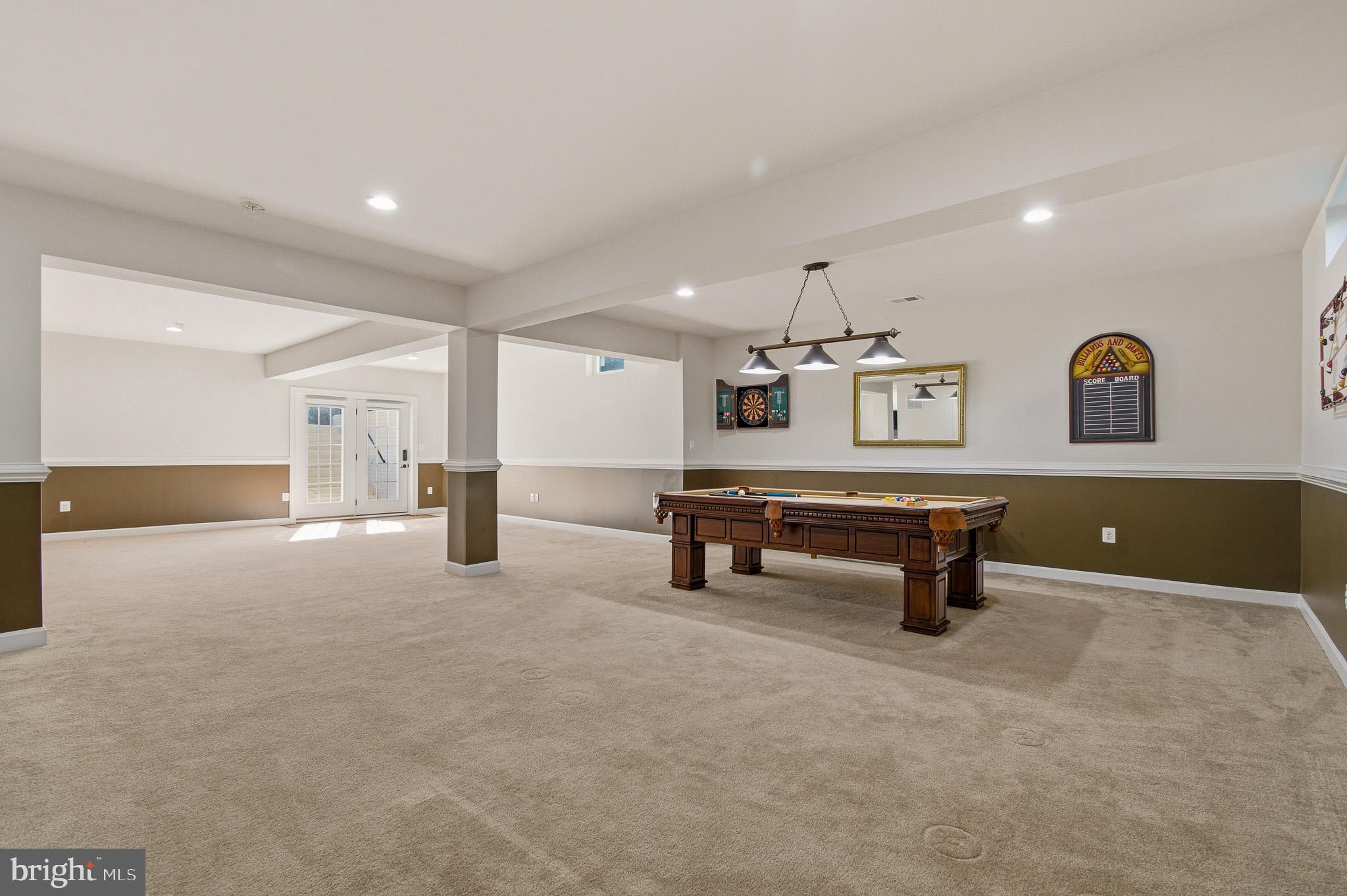 THE WARFIELDS II - Residential