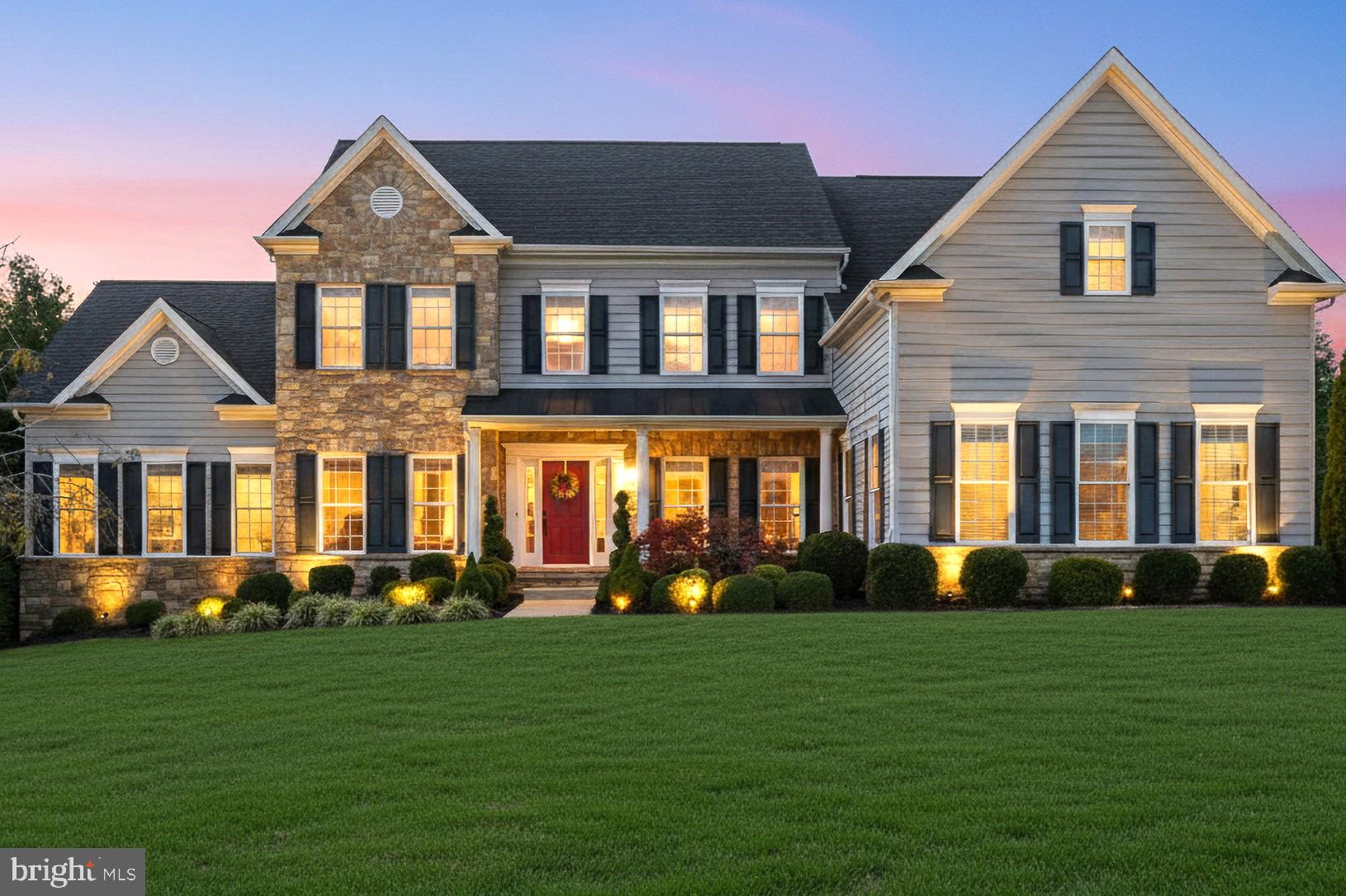 THE WARFIELDS II - Residential