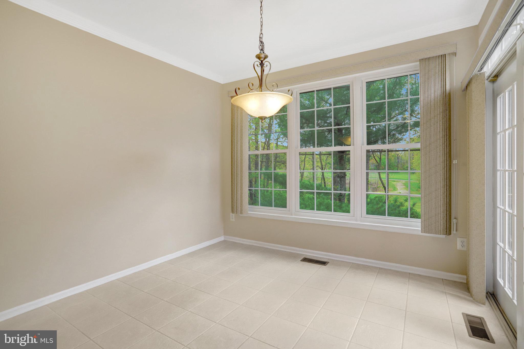 KINGSTOWNE - Residential