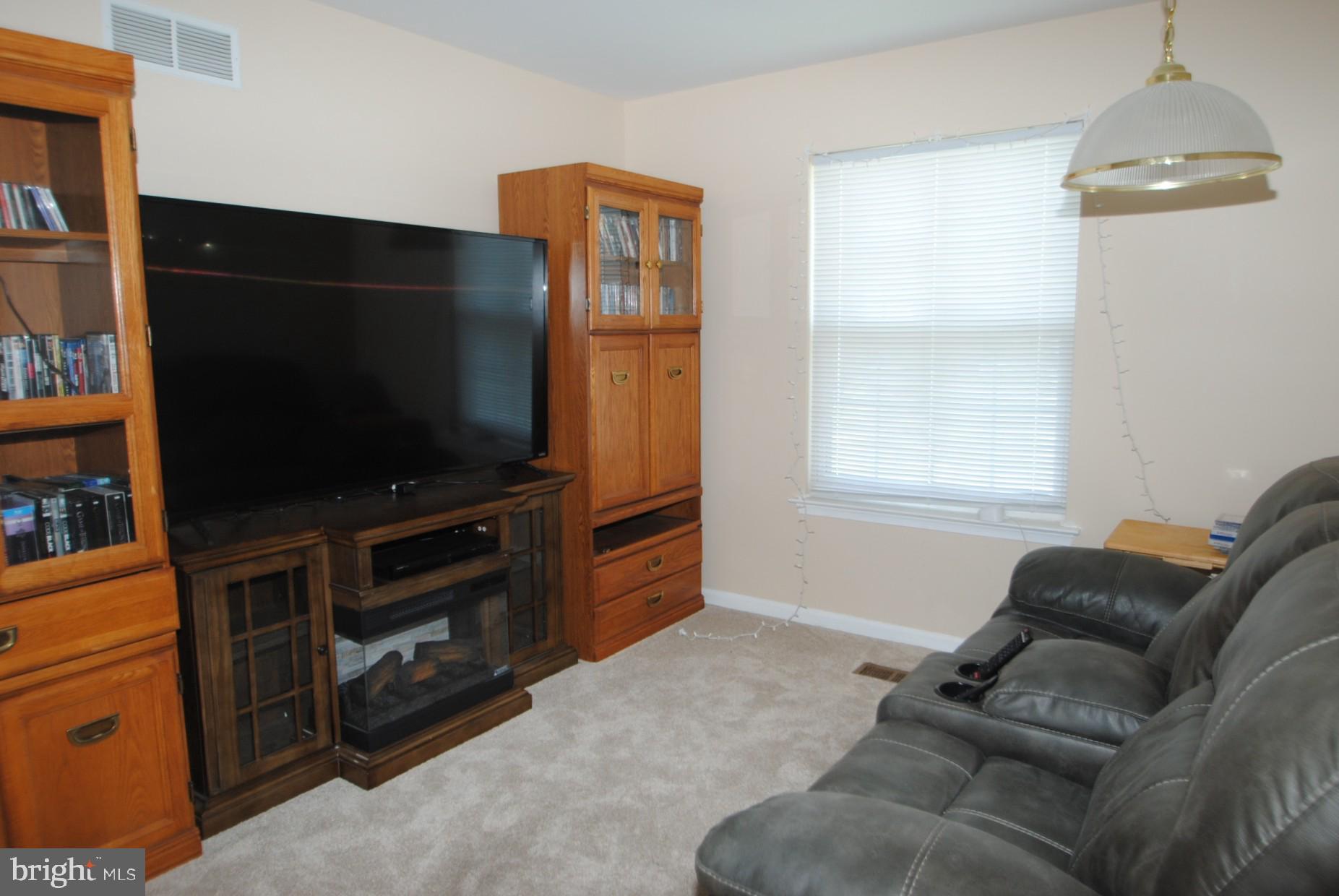 BRENNAN ESTATES - Residential