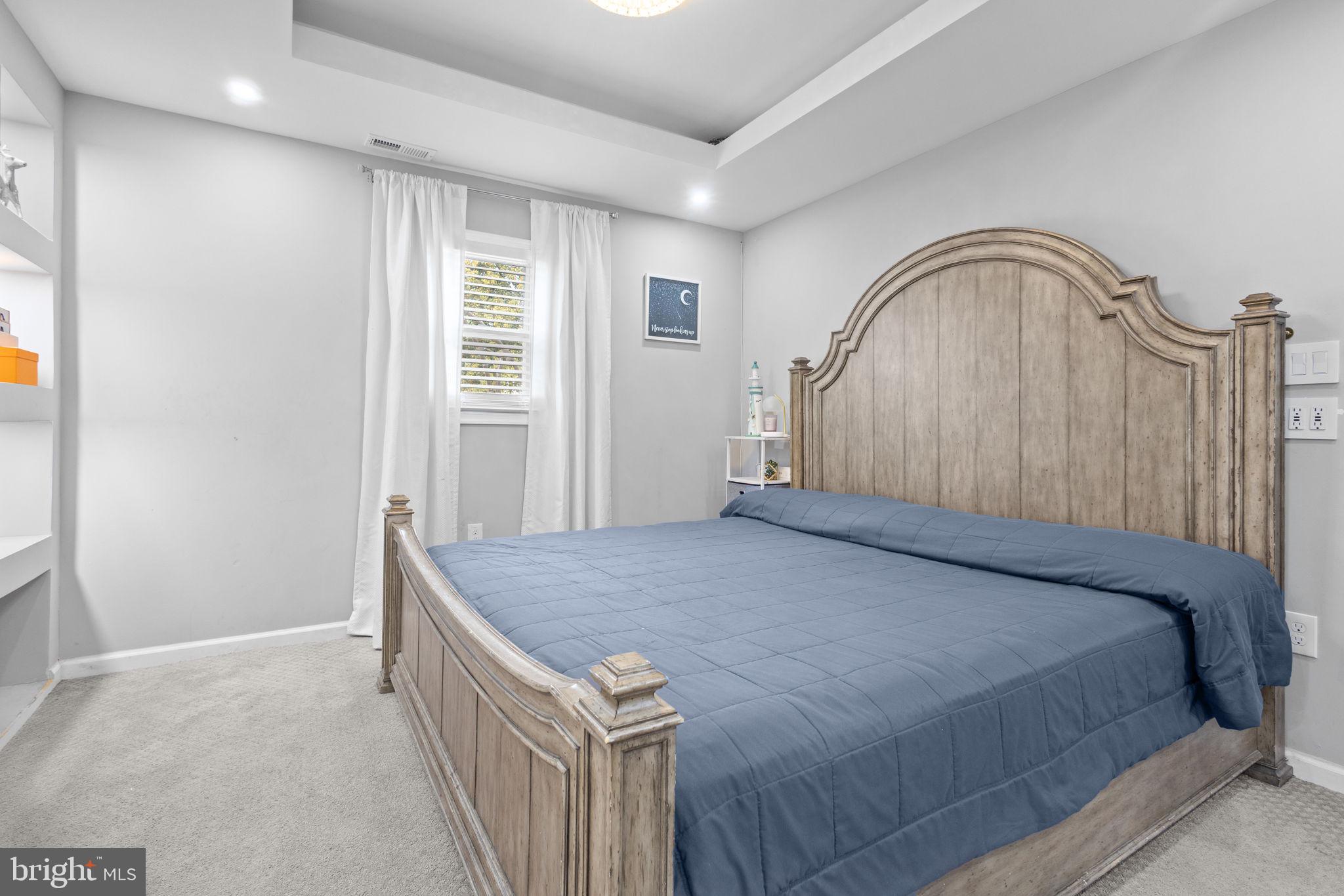 ROLAND TERRACE - Residential