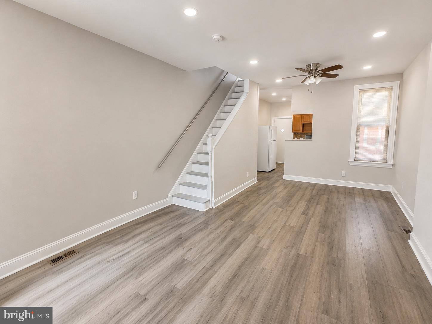 STRAWBERRY MANSION - Residential
