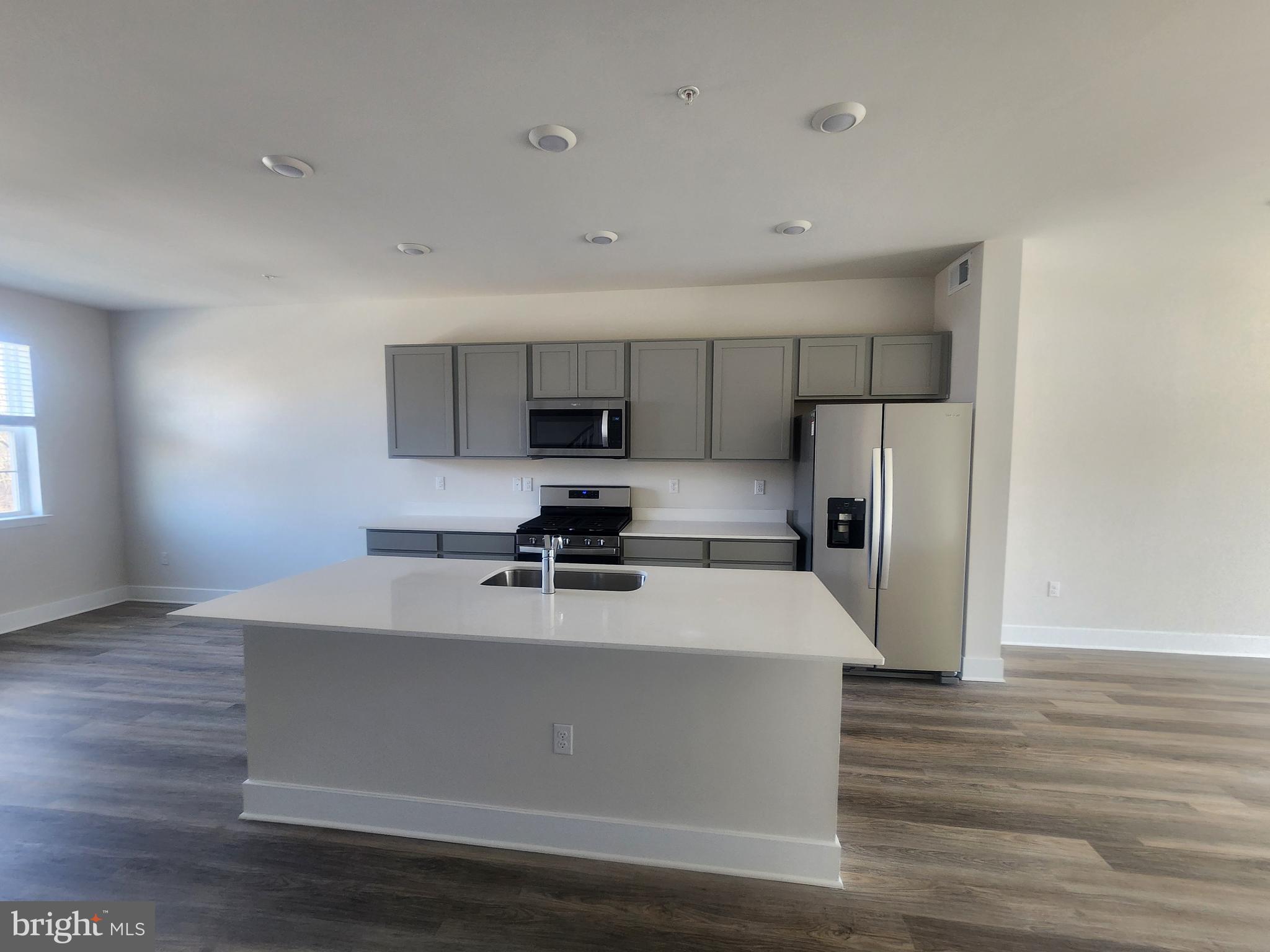 MAGNOLIA LANDING - Residential