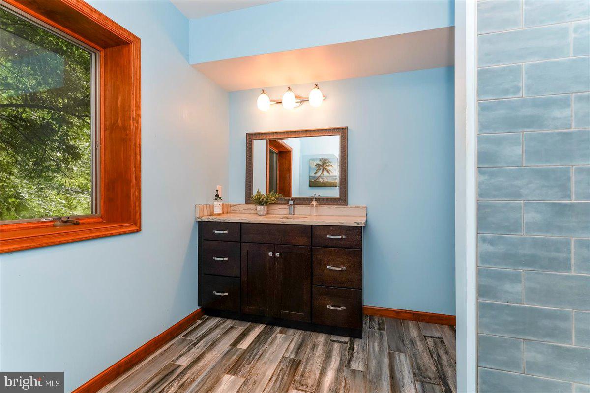 RADNOR HUNT - Residential