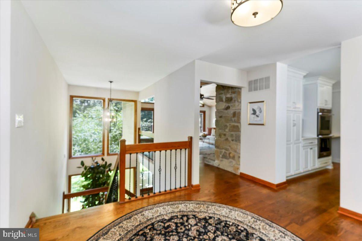 RADNOR HUNT - Residential