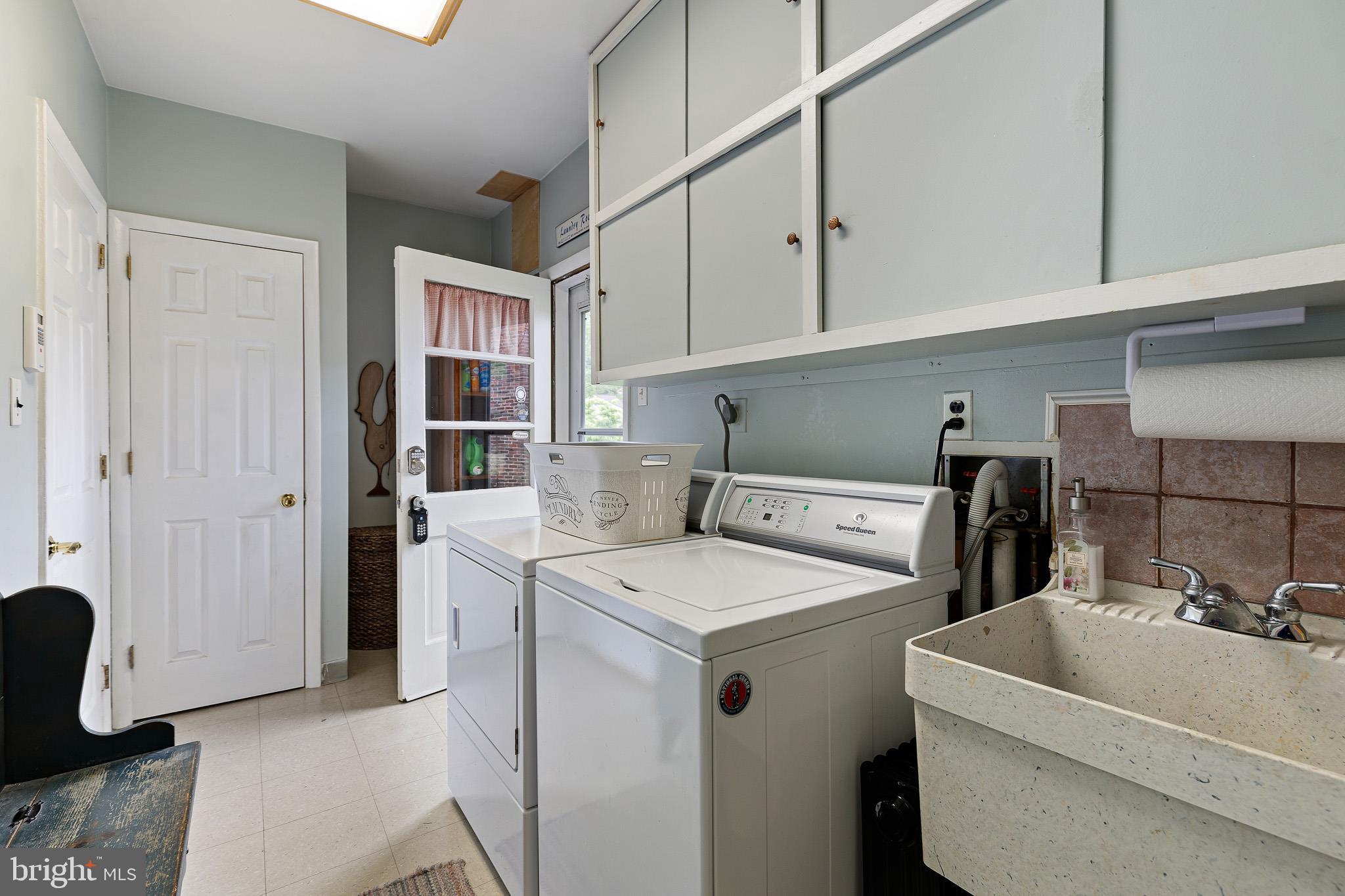 RIDGEWOOD - Residential