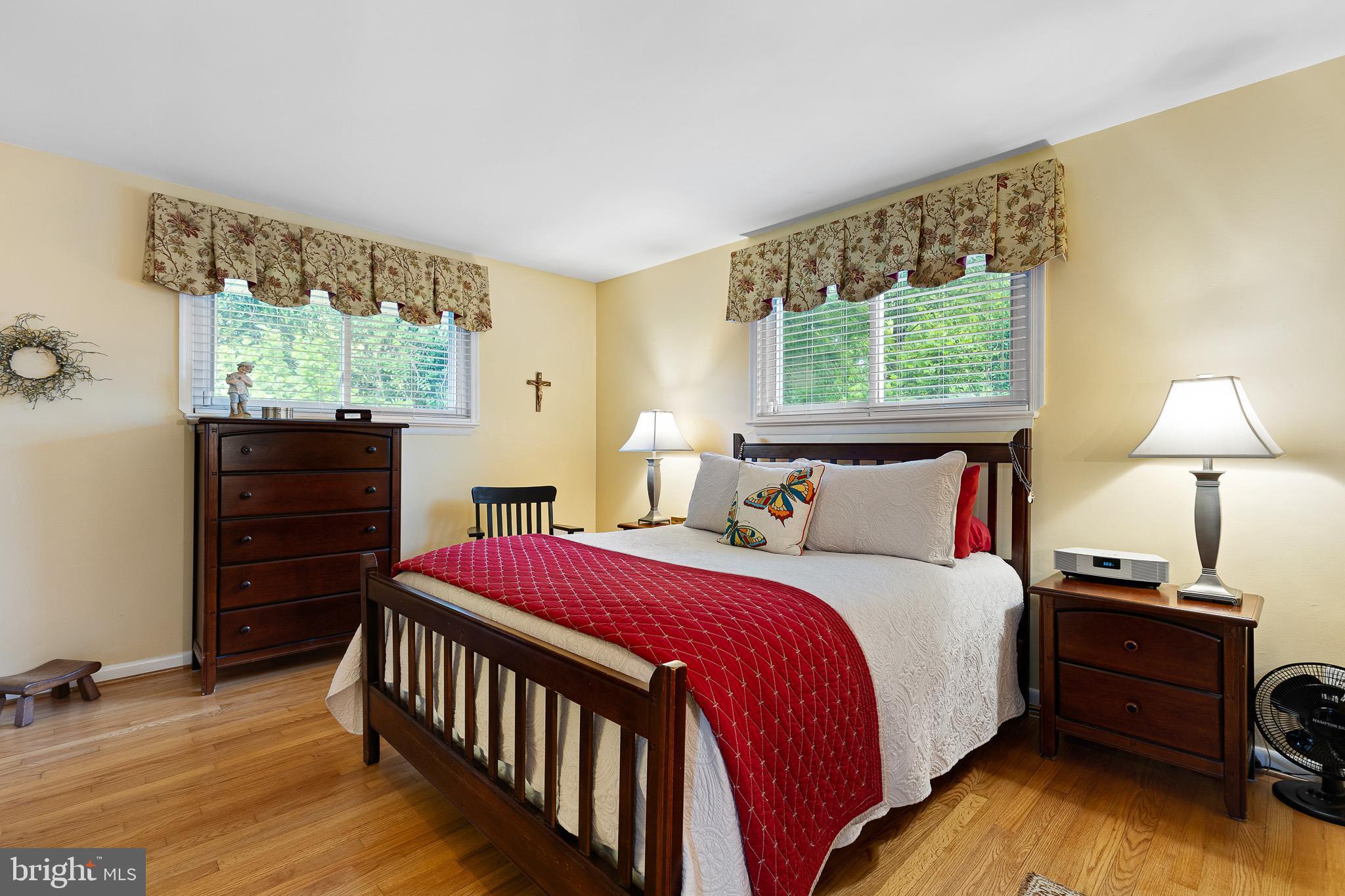 RIDGEWOOD - Residential