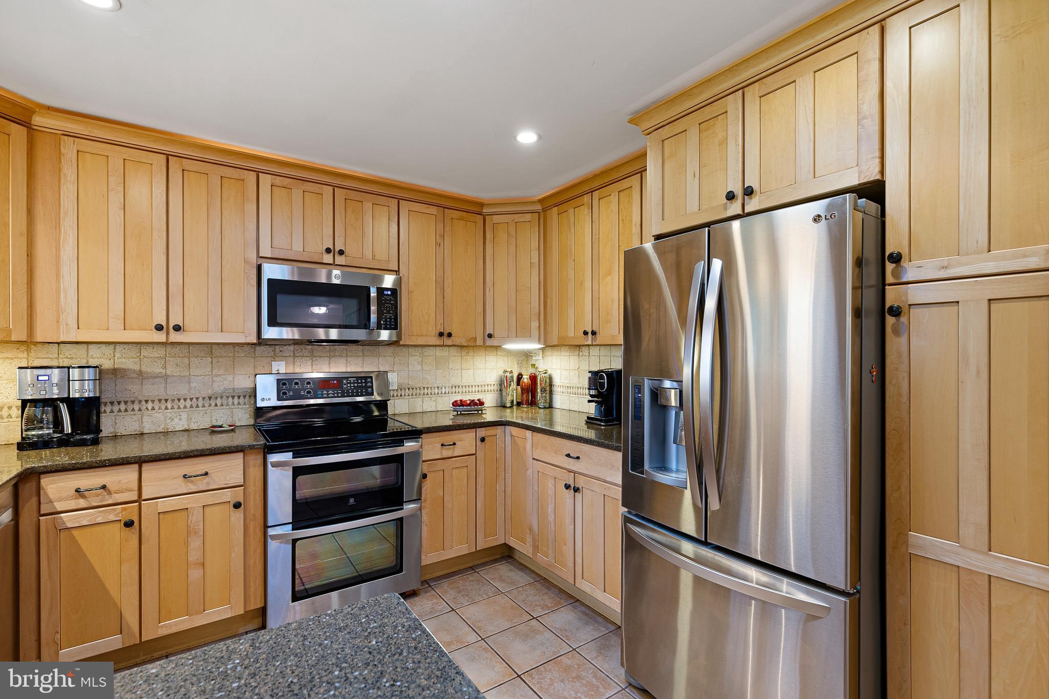 RIDGEWOOD - Residential