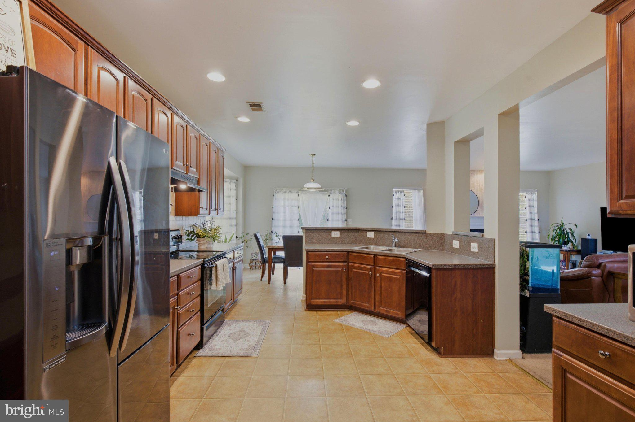 LEXINGTON PARK - Residential