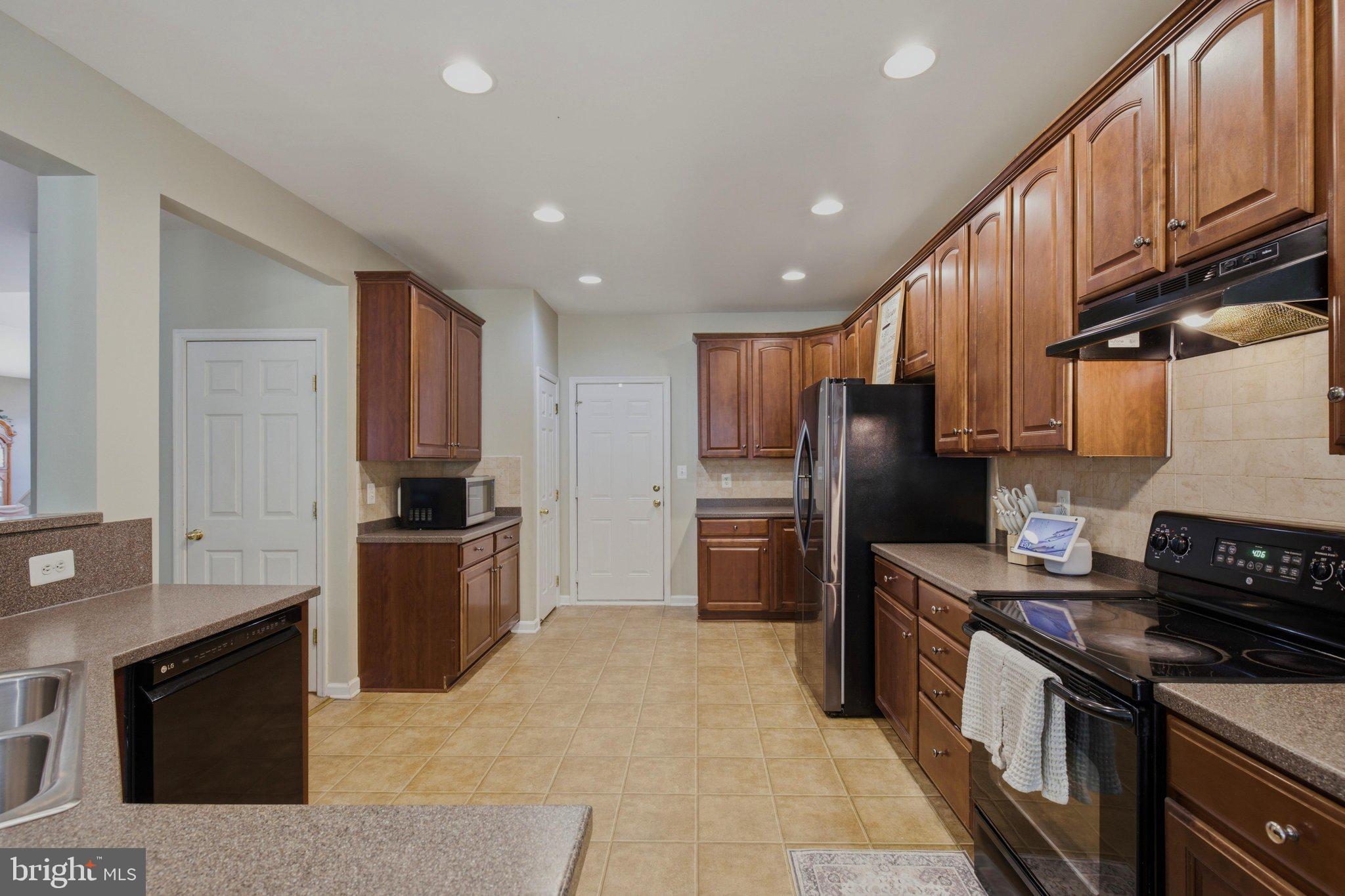 LEXINGTON PARK - Residential