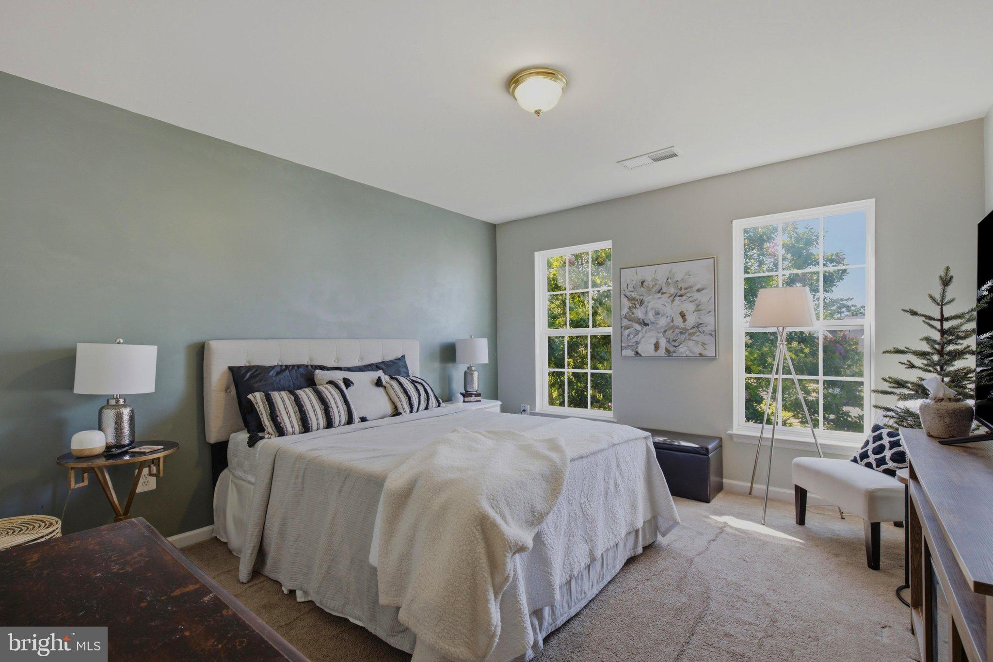 LEXINGTON PARK - Residential