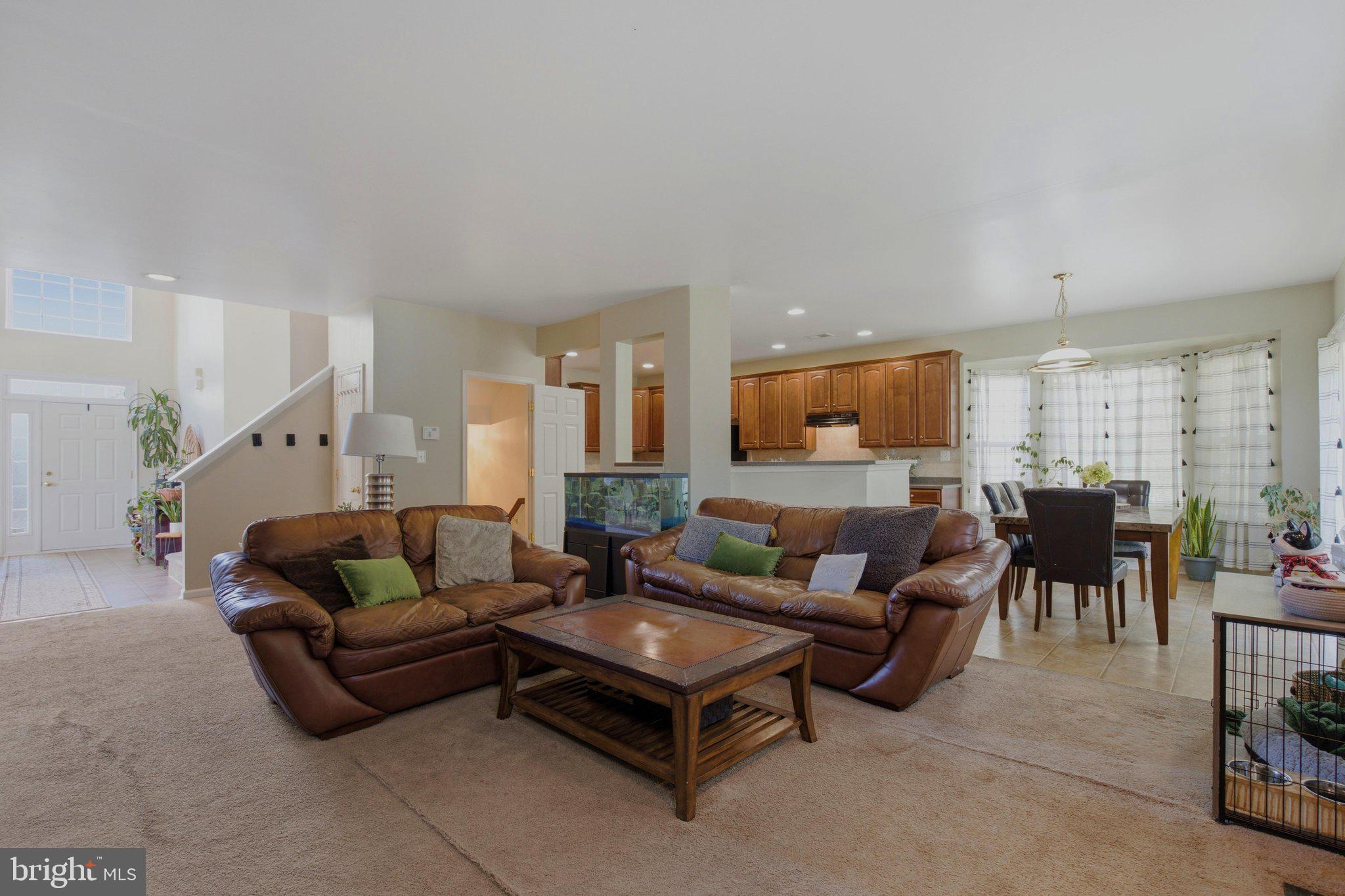 LEXINGTON PARK - Residential