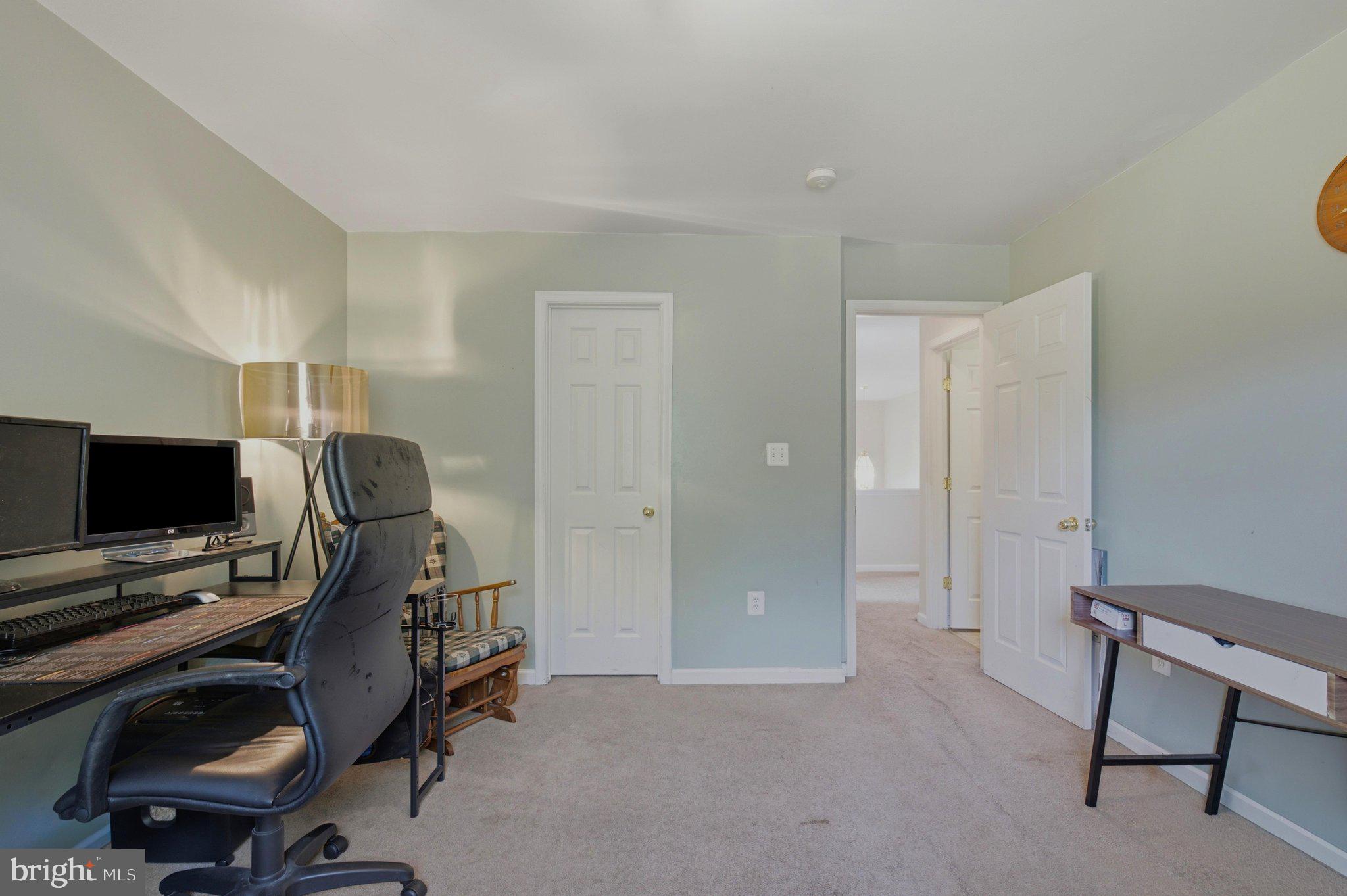 LEXINGTON PARK - Residential