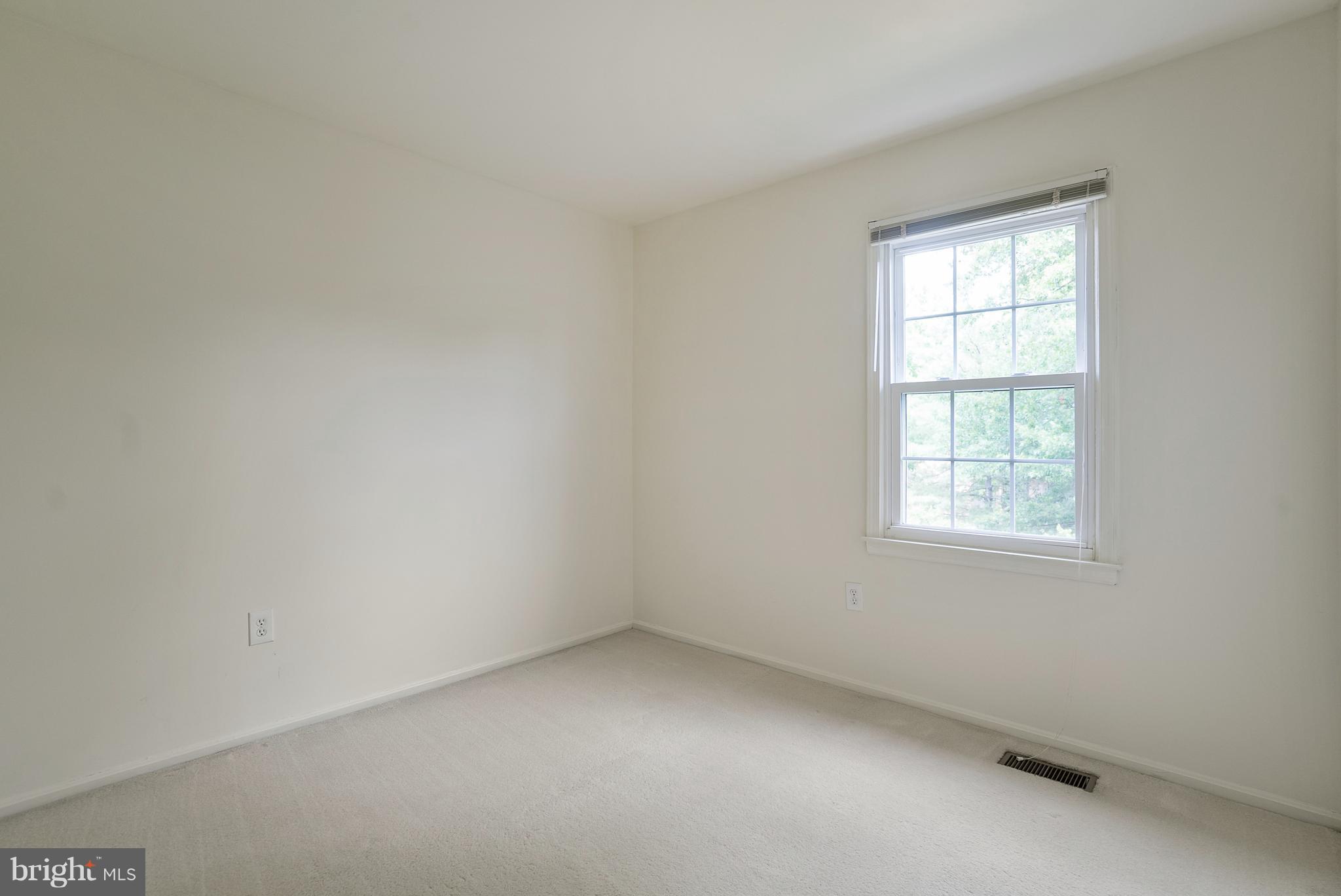 WATTS BRANCH MEADOWS - Residential