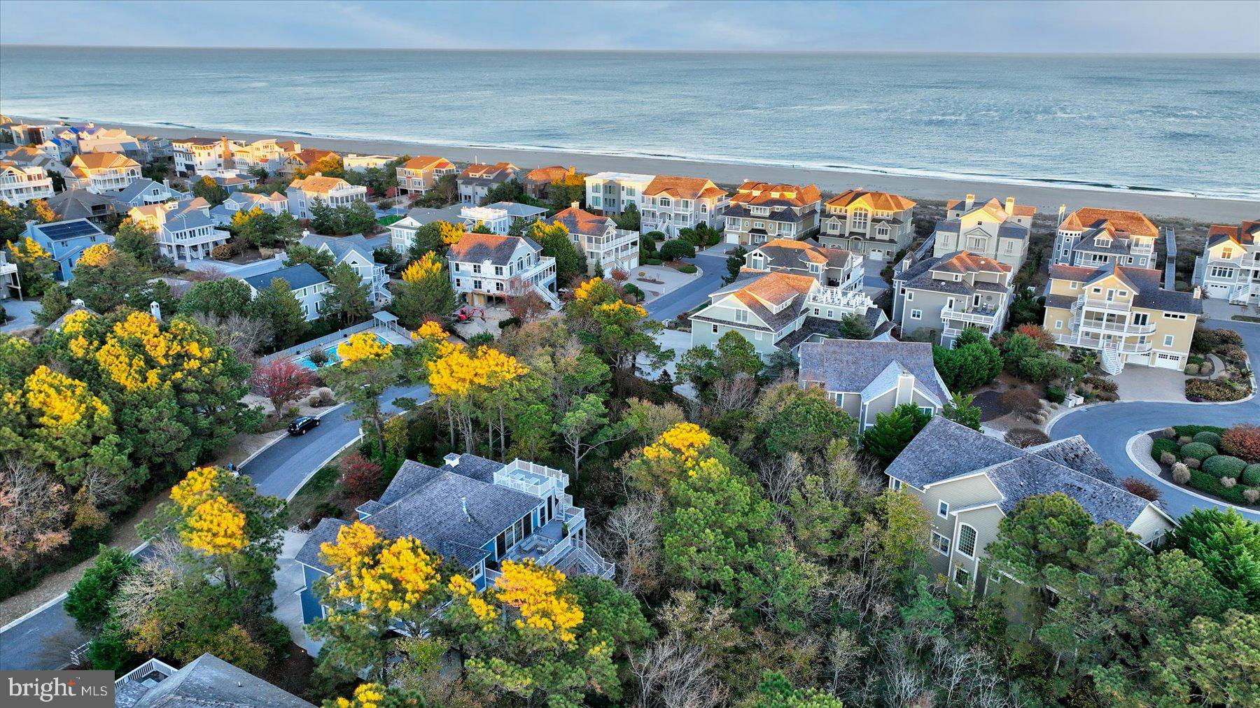 OCEAN BREEZES - Residential