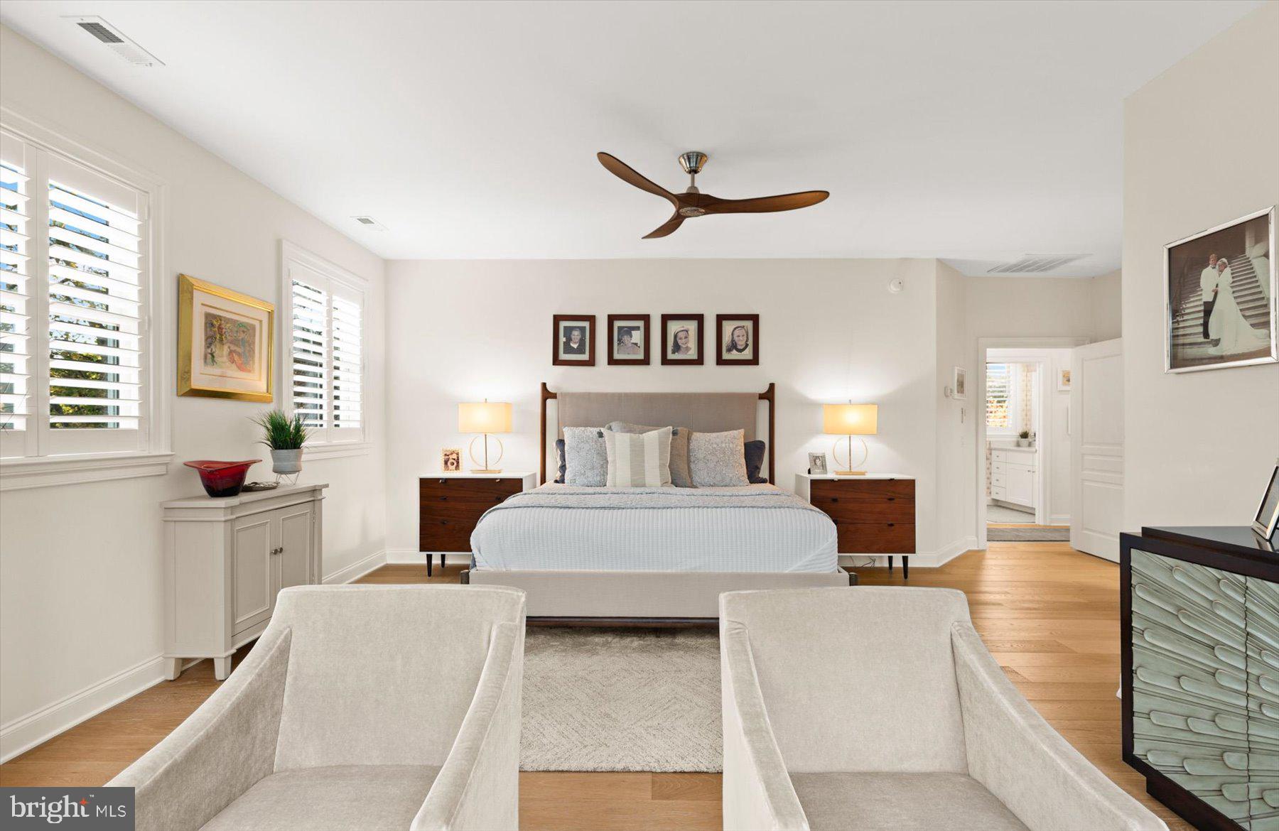 OCEAN BREEZES - Residential