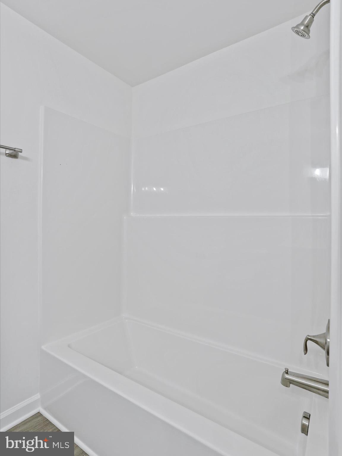 ORCHARD HILLS - Residential