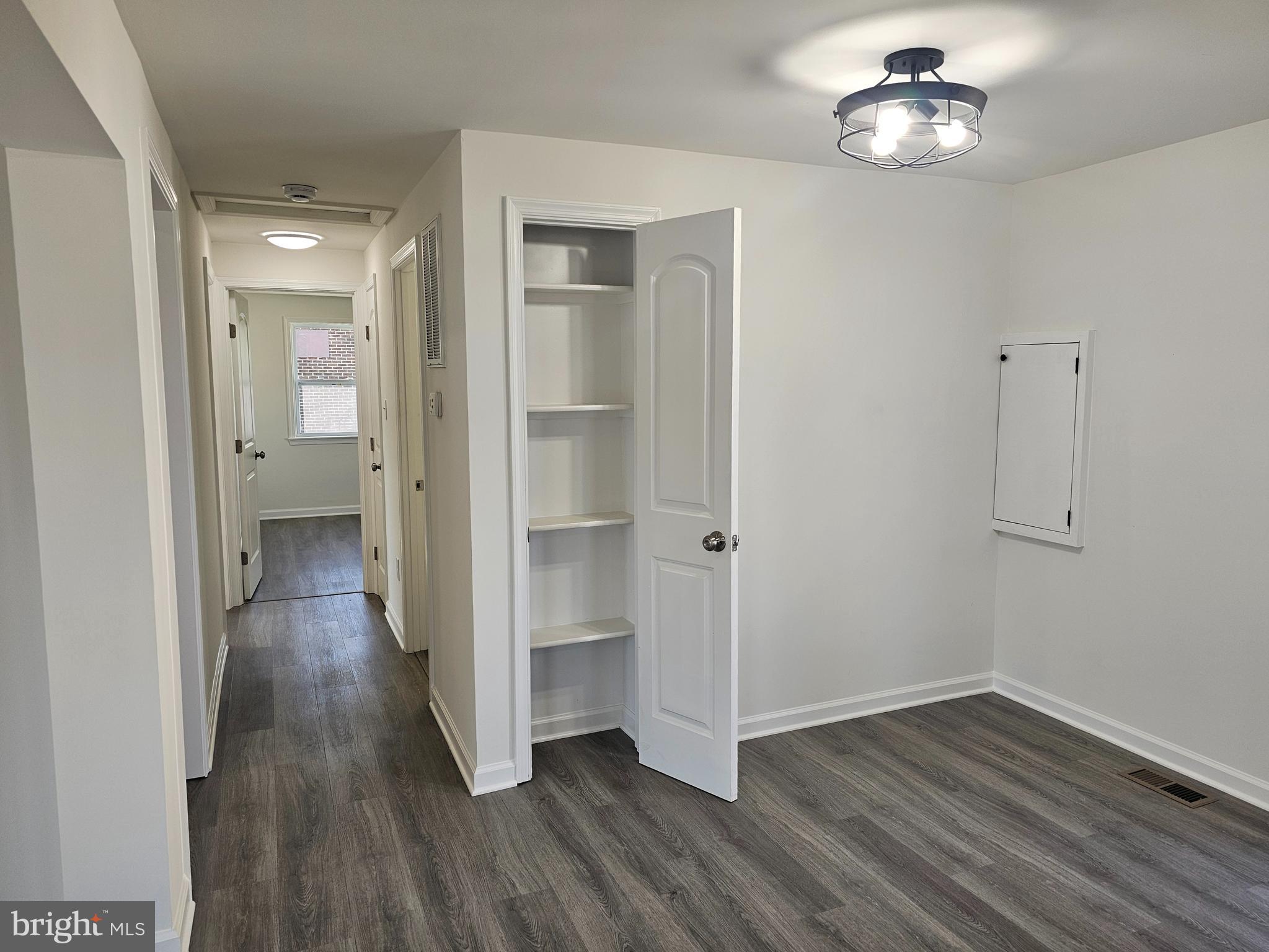 ORCHARD HILLS - Residential