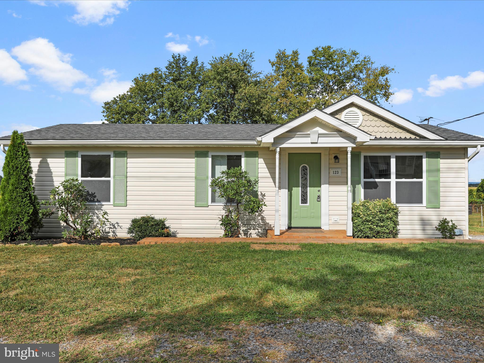 ORCHARD HILLS - Residential