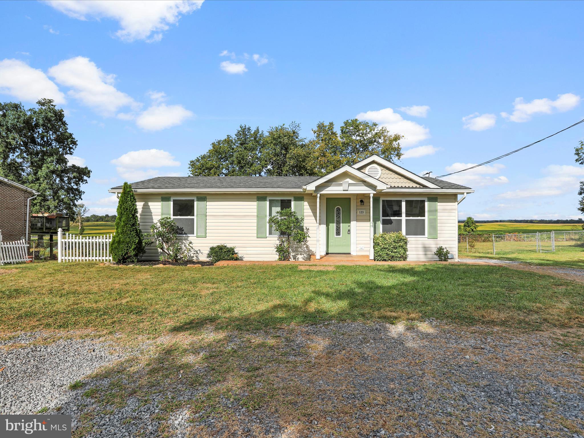 ORCHARD HILLS - Residential