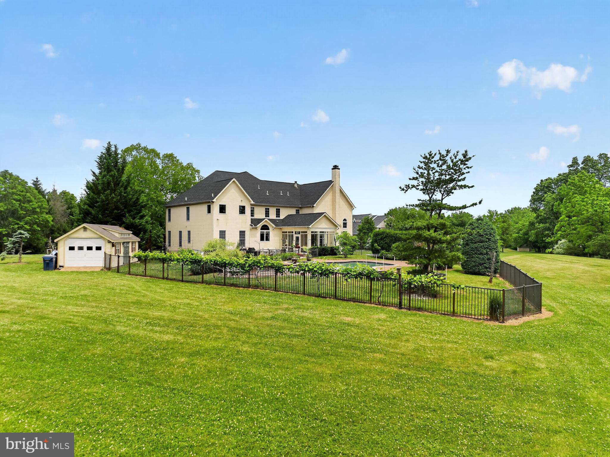 SADDLE WOOD ESTATE - Residential