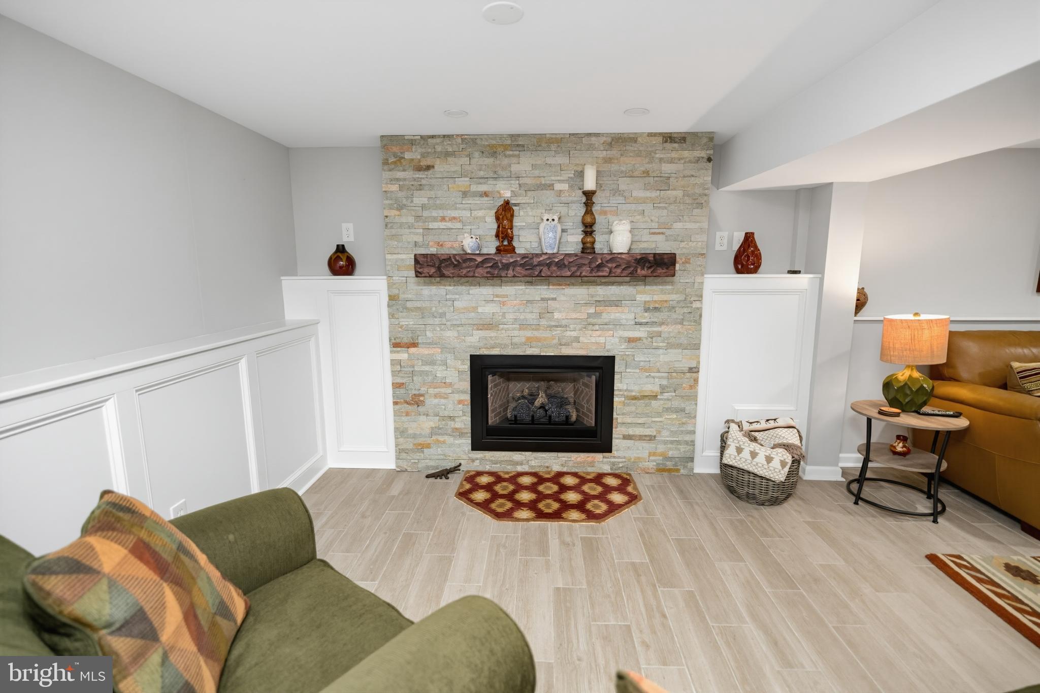 PINE VALLEY - Residential