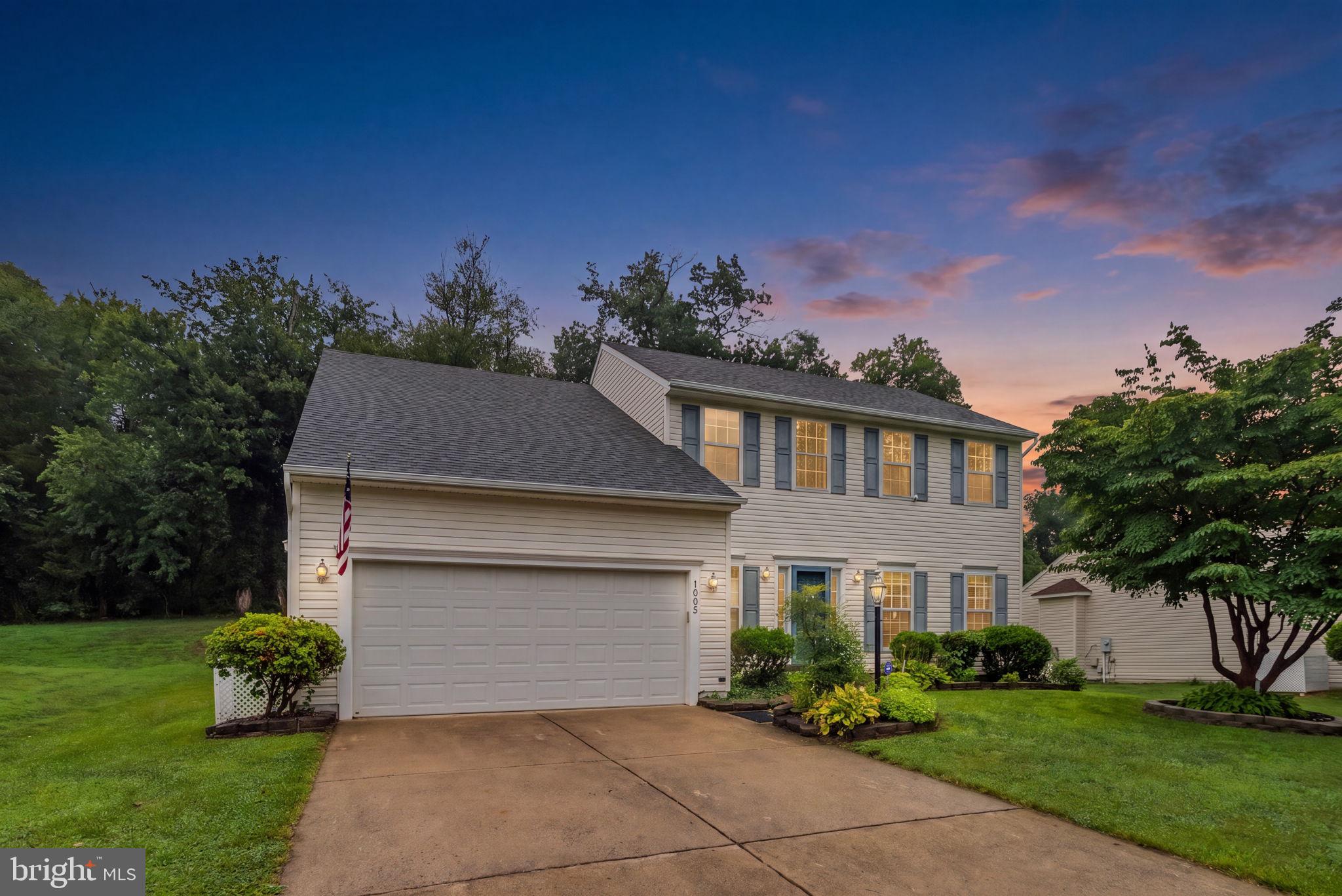 Beautiful Colonial home located in the sought after Redwood Lakes Community! Featuring a 2-story foyer upon entering. Main level offers a formal living and dining room, lovely kitchen with island, open to the bright and spacious family room featuring a gas fireplace! Upper level includes a primary bedroom and bathroom with soaking tub, 3 additional bedrooms, laundry room with washer and dryer included and a guest bath. Full basement with lots of storage space or potential for future living space! Exterior has beautiful landscaping and backyard patio with hotub! 2- car attached garage!