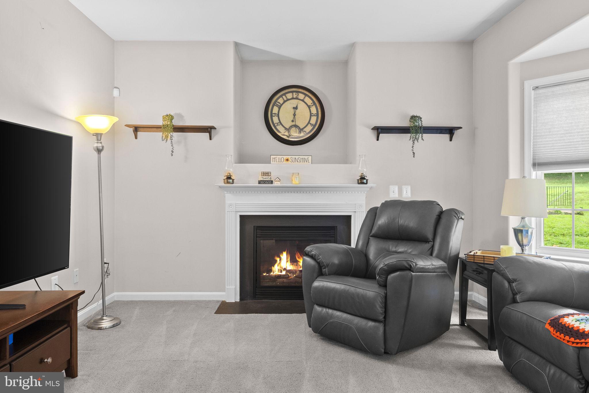 REDWOOD LAKES - Residential
