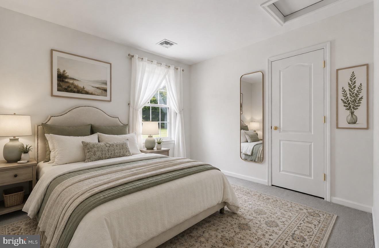 REDWOOD LAKES - Residential