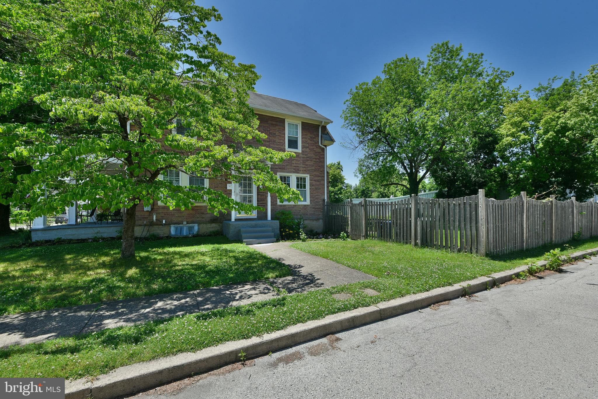 ROSEMORE GDNS - Residential