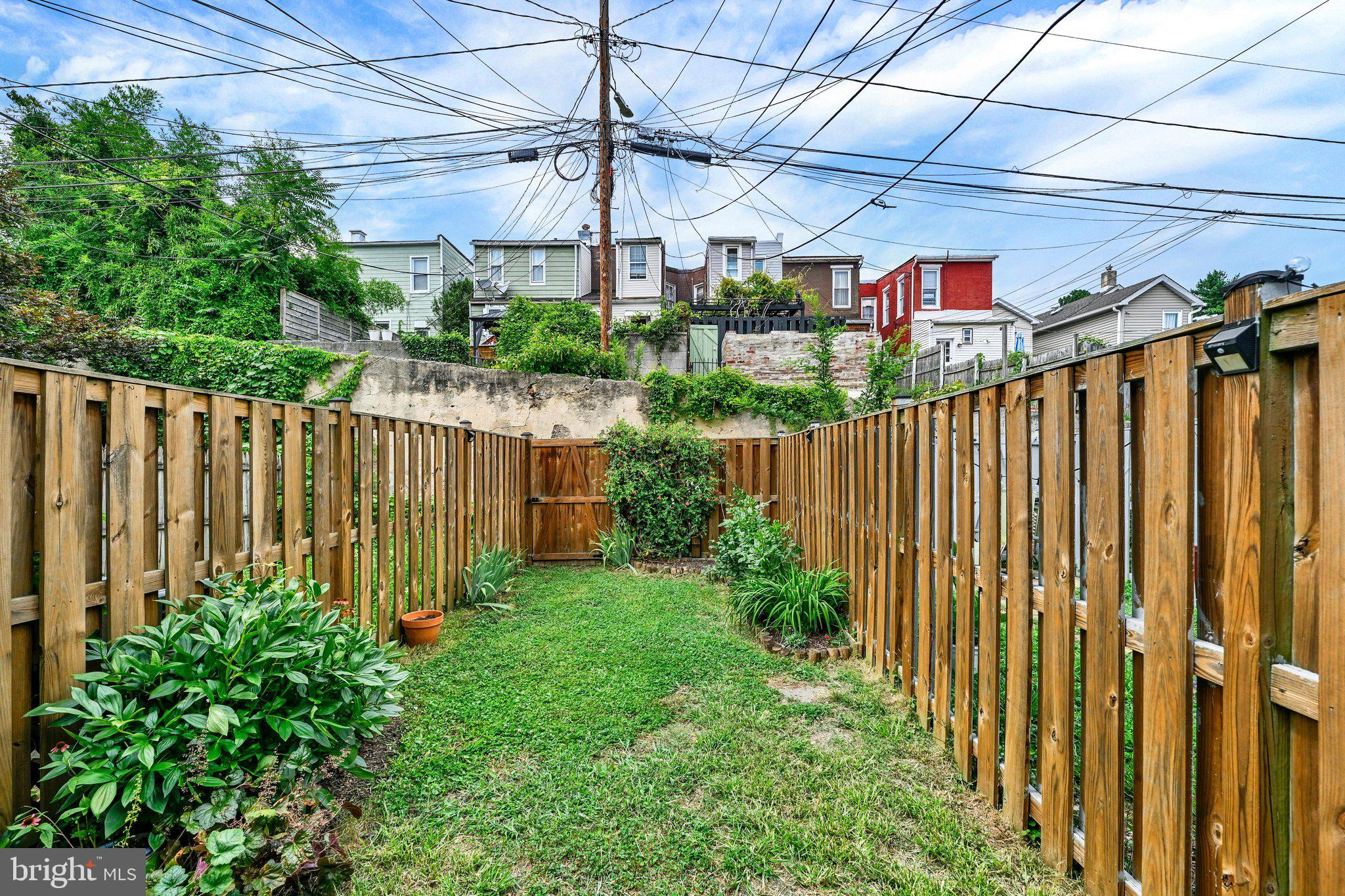 HAMPDEN HISTORIC DISTRICT - Residential