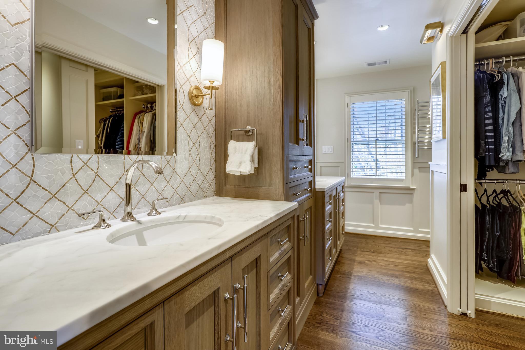 SHERWOOD FOREST - Residential