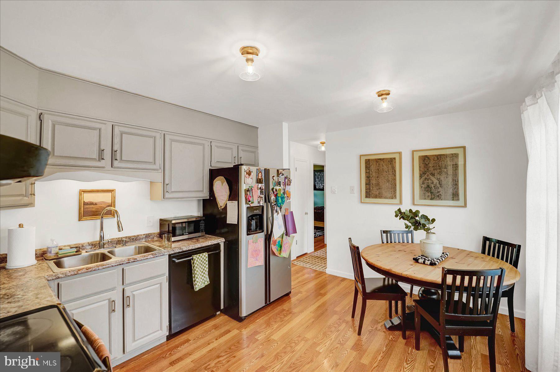 PLEASANT HILLS - Residential