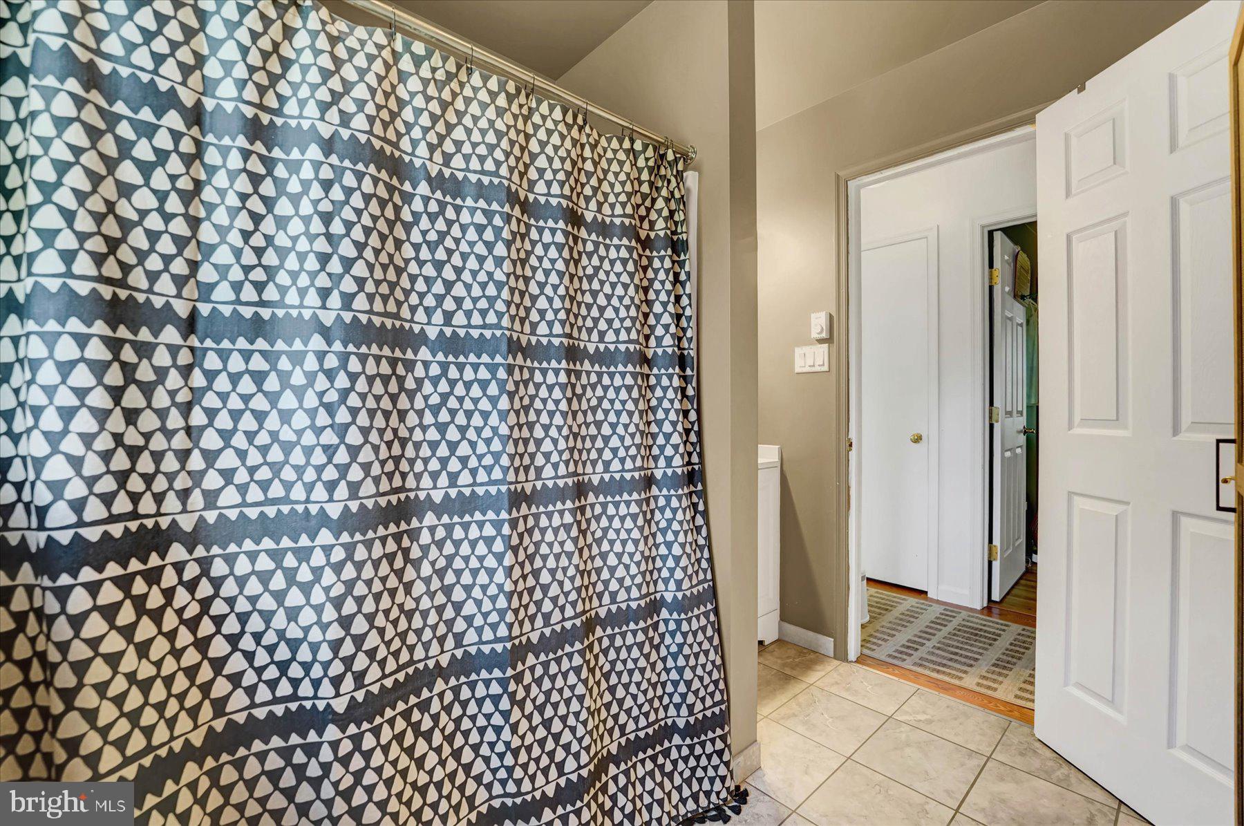PLEASANT HILLS - Residential