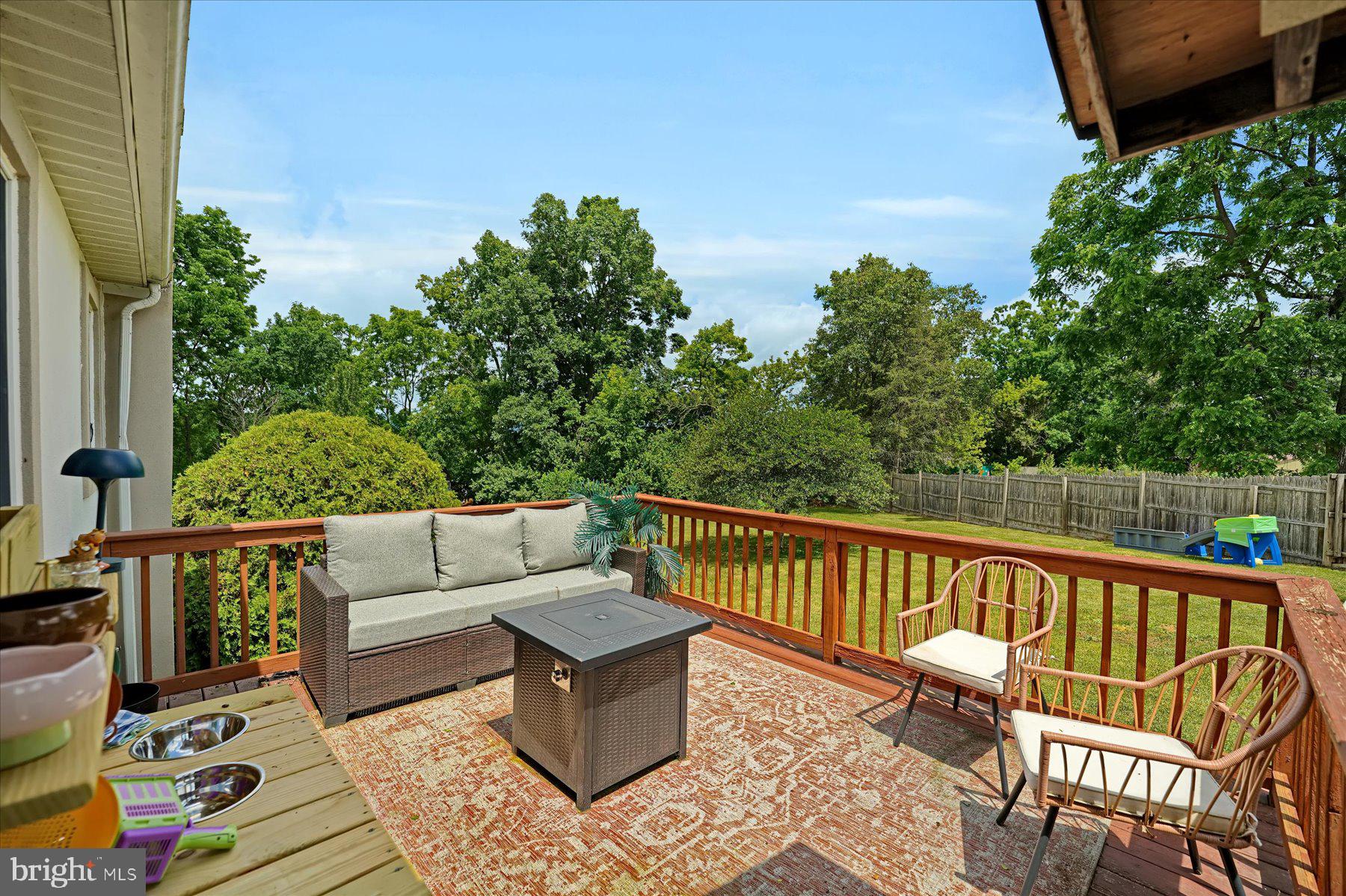 PLEASANT HILLS - Residential