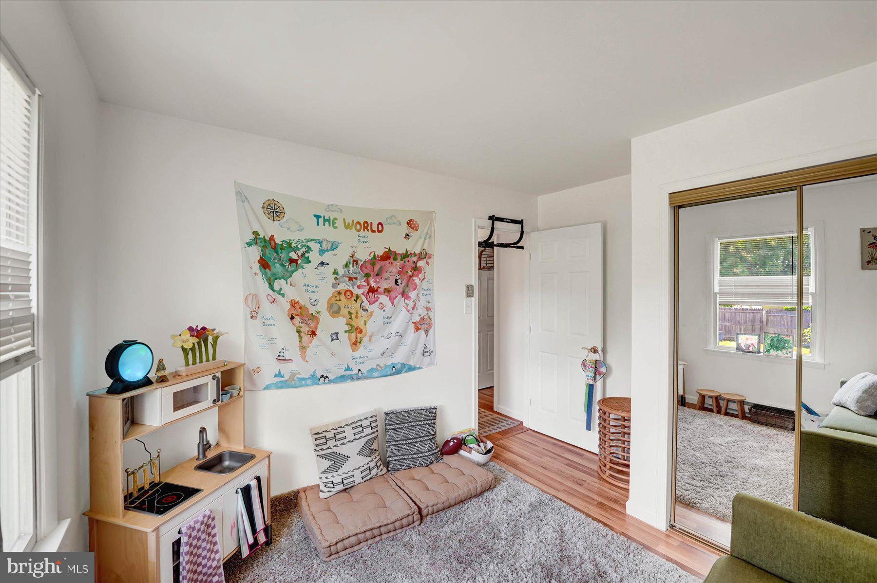 PLEASANT HILLS - Residential