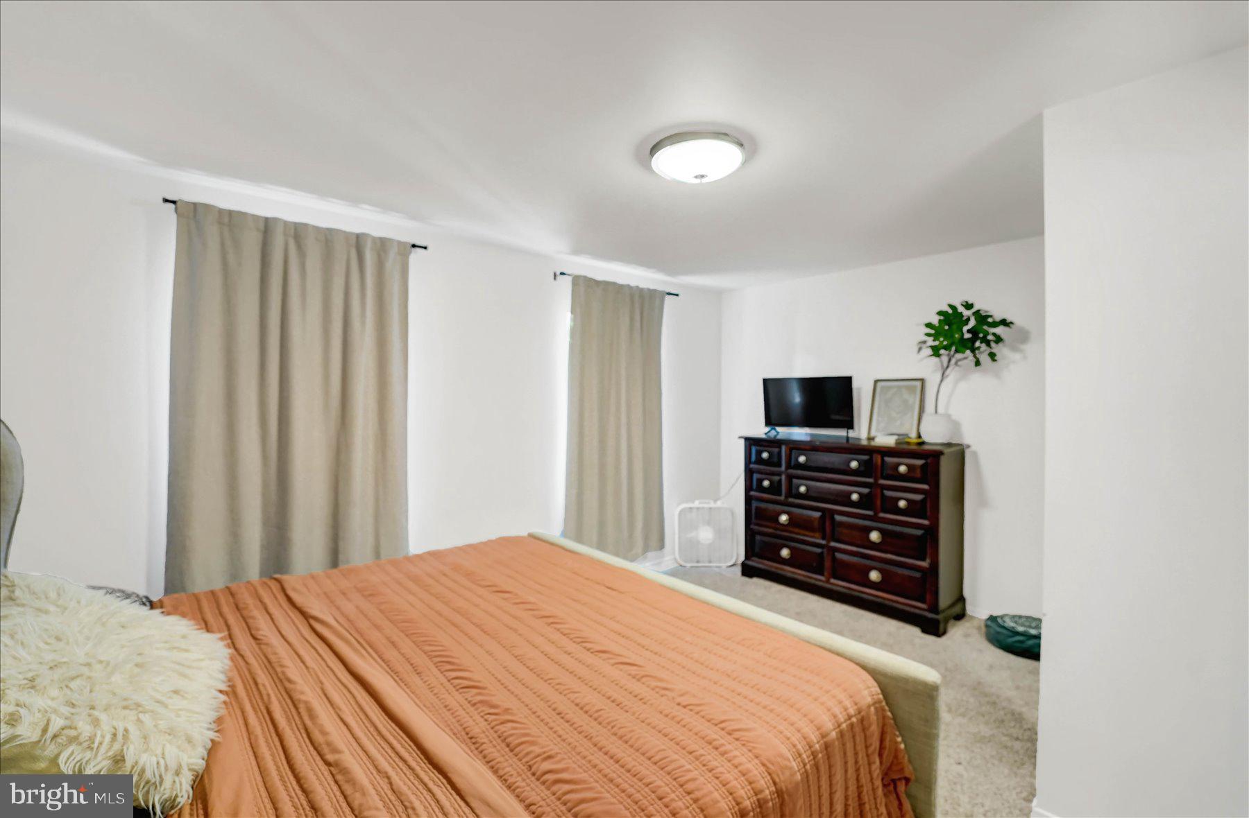 PLEASANT HILLS - Residential