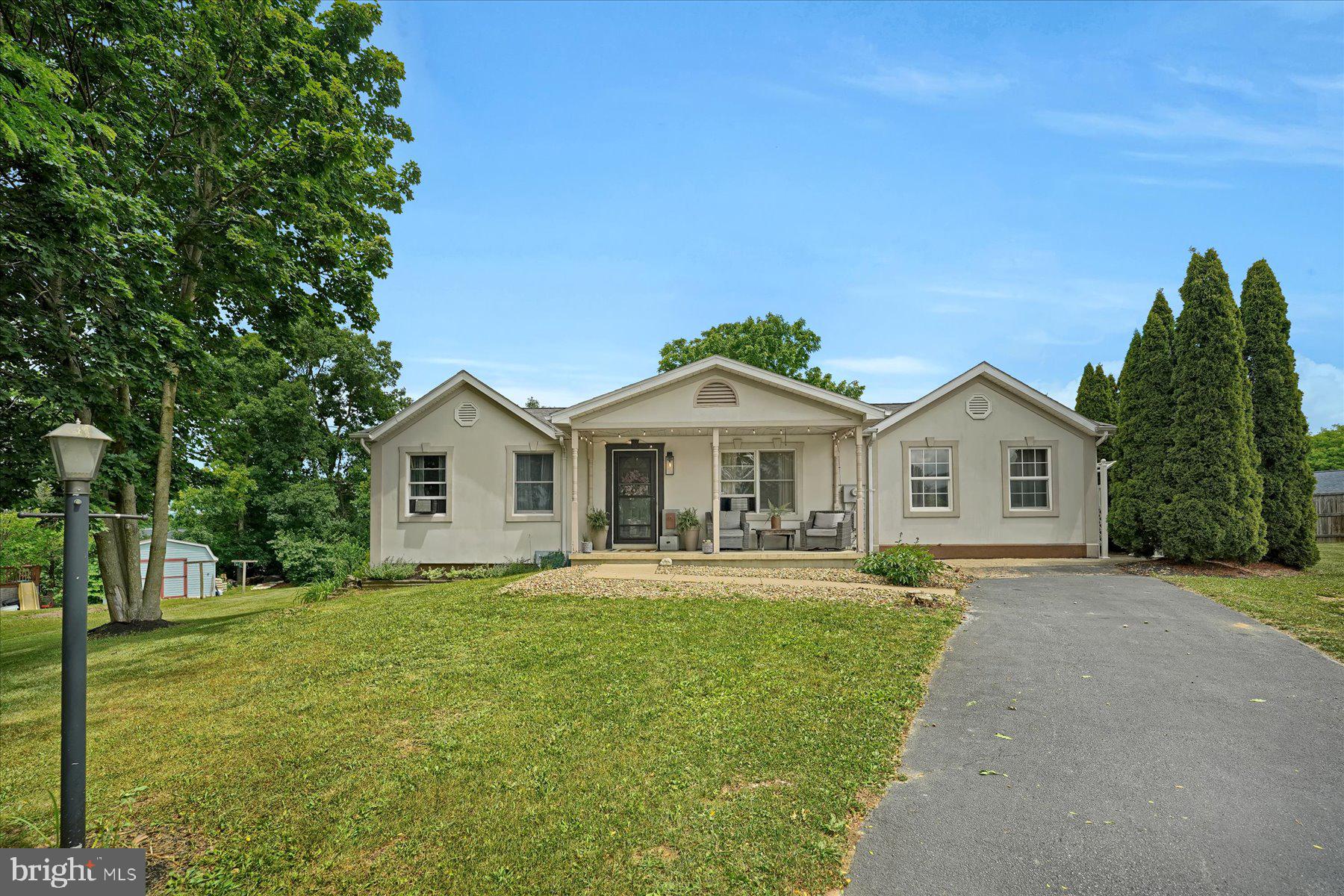 PLEASANT HILLS - Residential