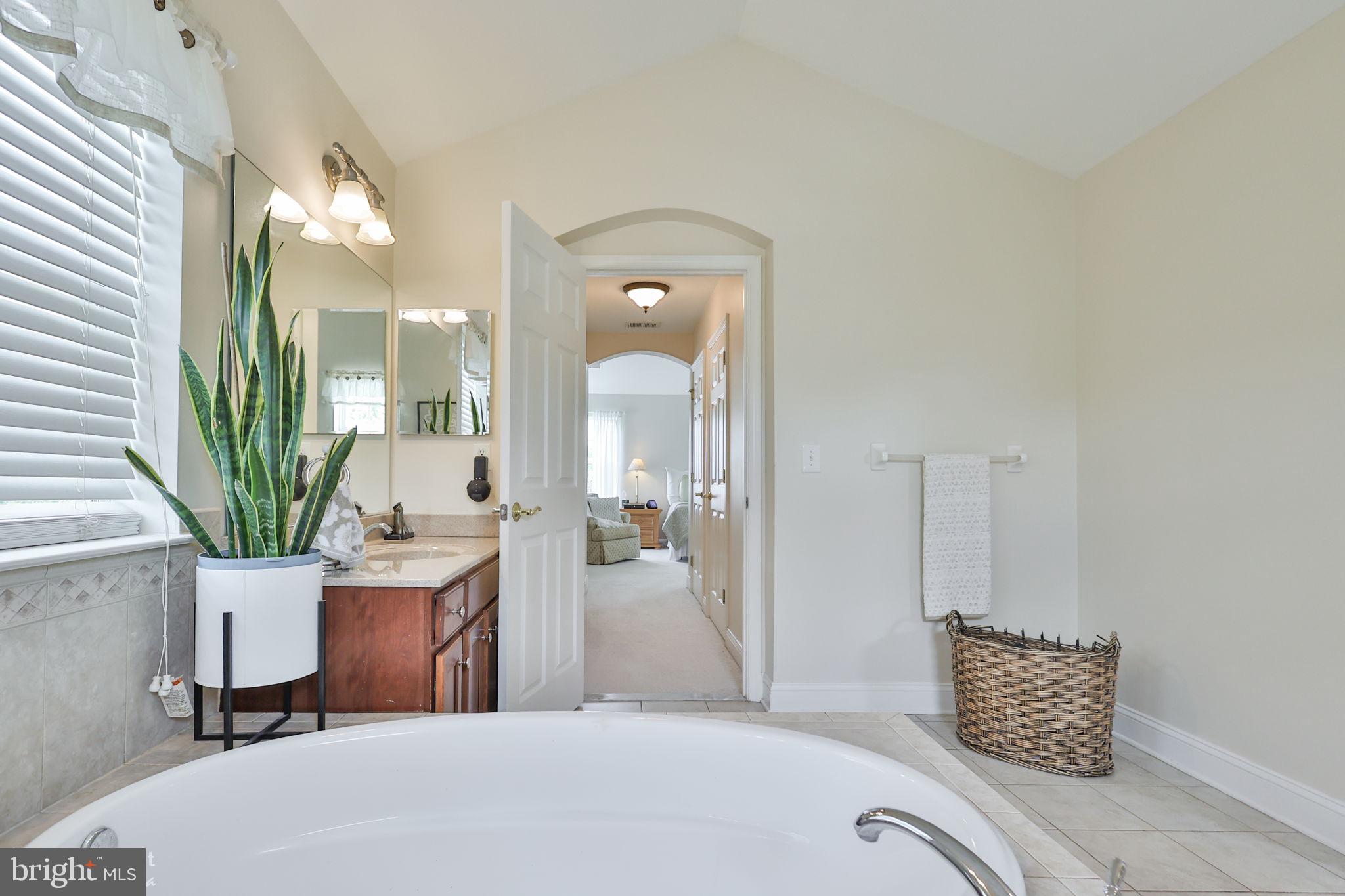 RIVERVIEW ESTATES - Residential