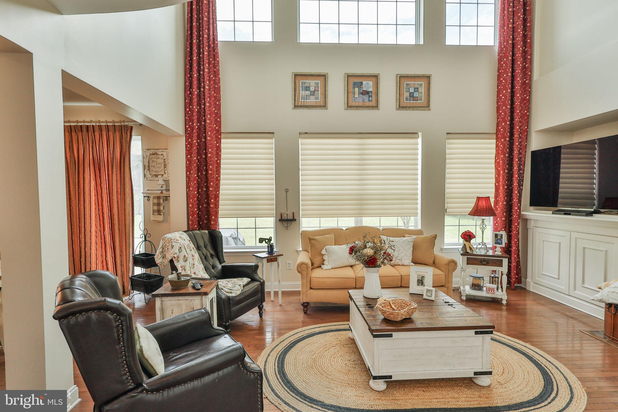 RIVERVIEW ESTATES - Residential