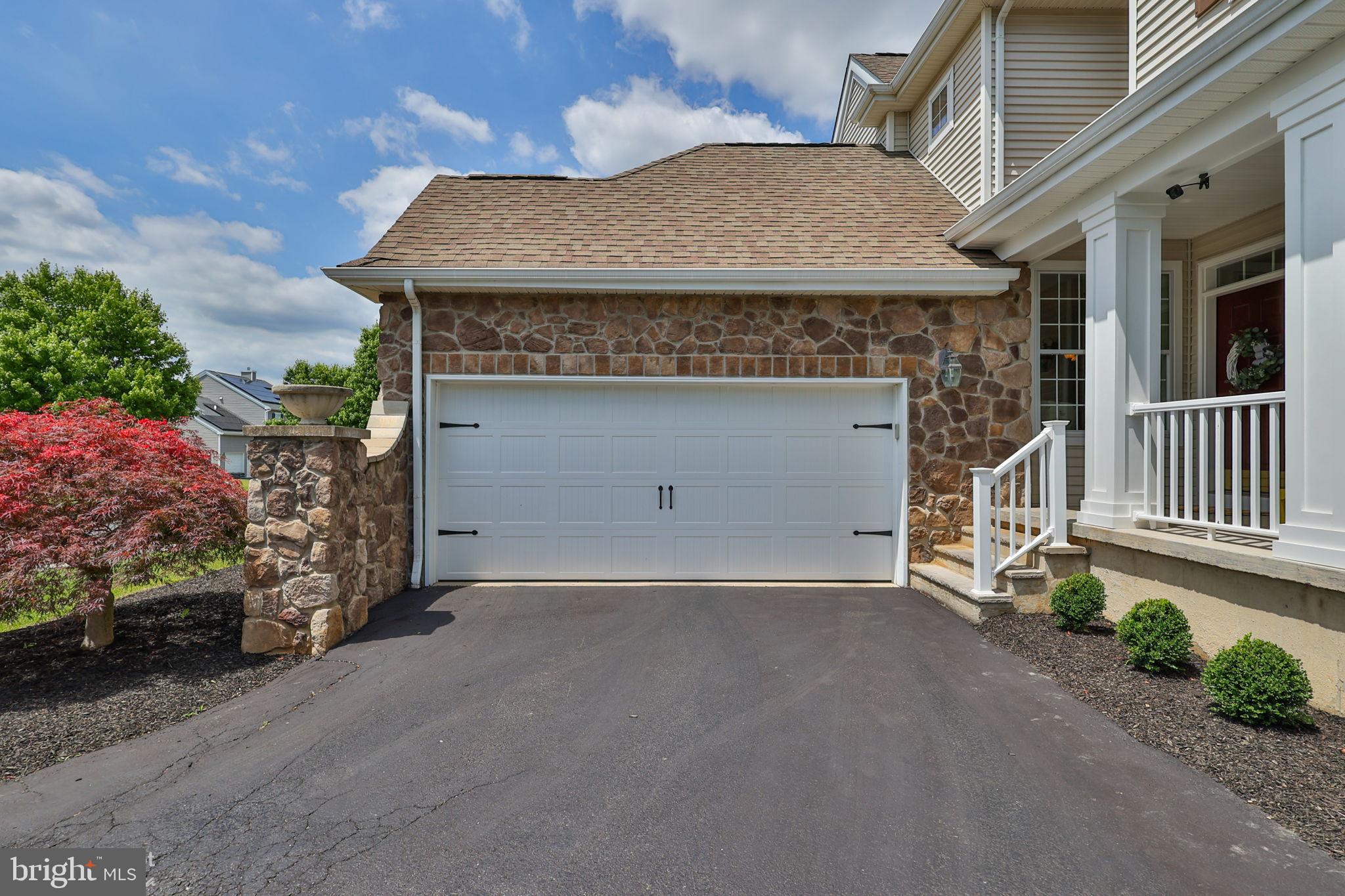 RIVERVIEW ESTATES - Residential