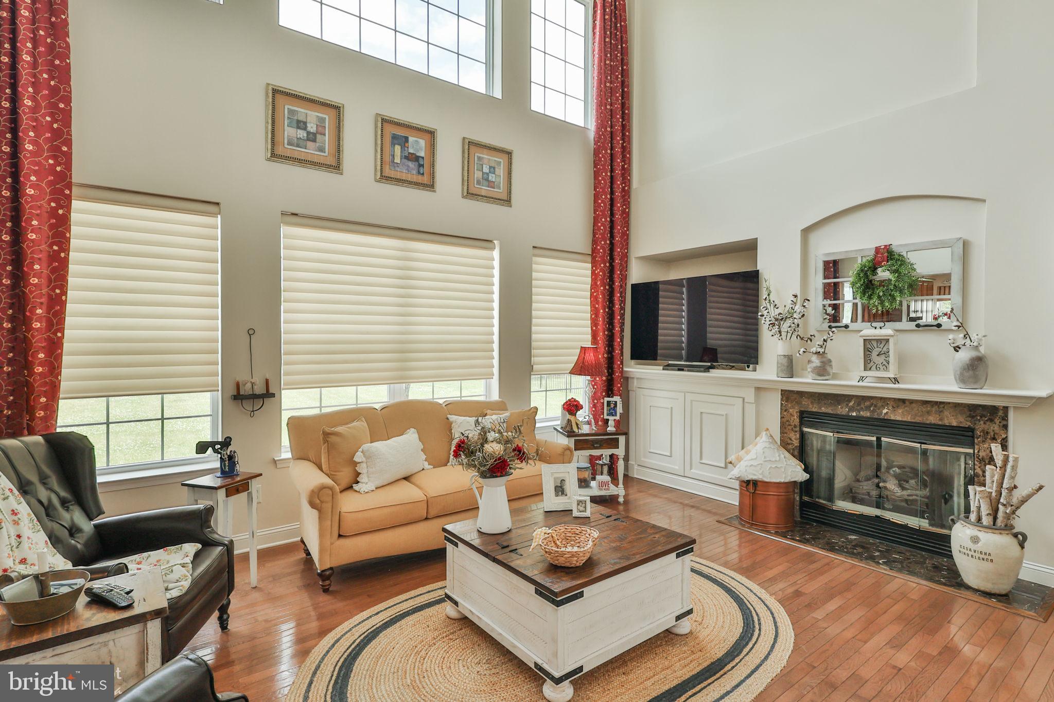 RIVERVIEW ESTATES - Residential