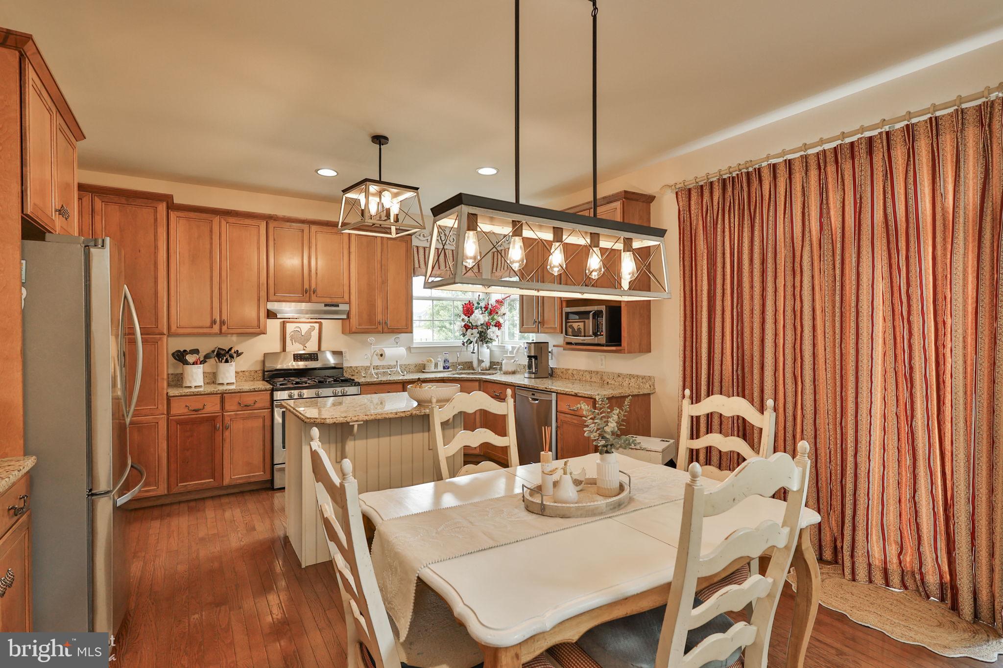 RIVERVIEW ESTATES - Residential