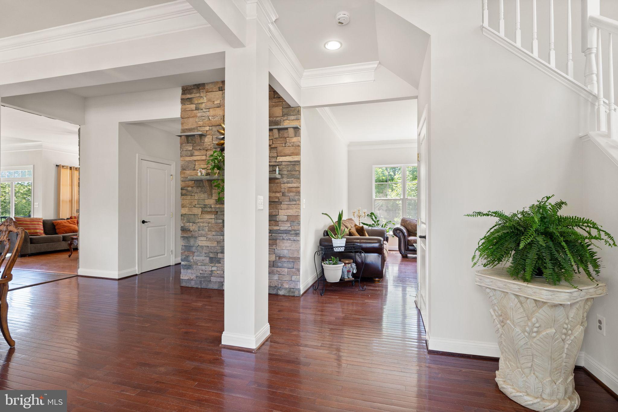 VICTORY LAKES - Residential