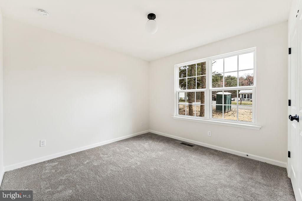 WOODLYN ACRES - Residential