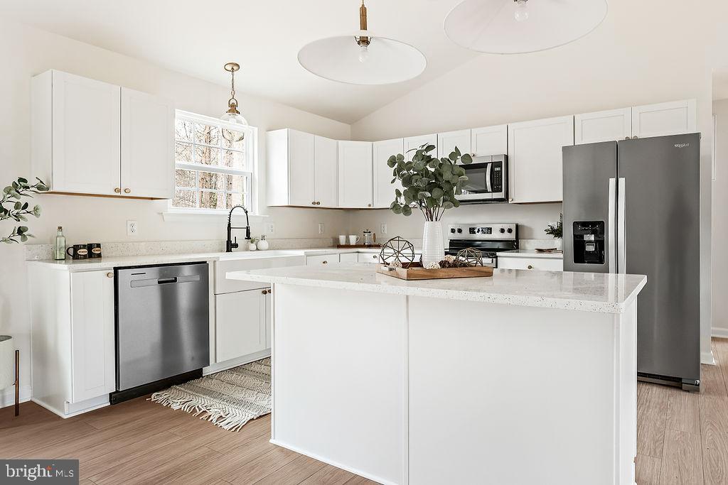 WOODLYN ACRES - Residential