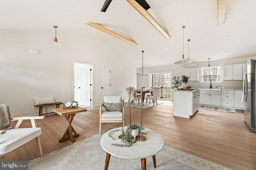 WOODLYN ACRES - Residential